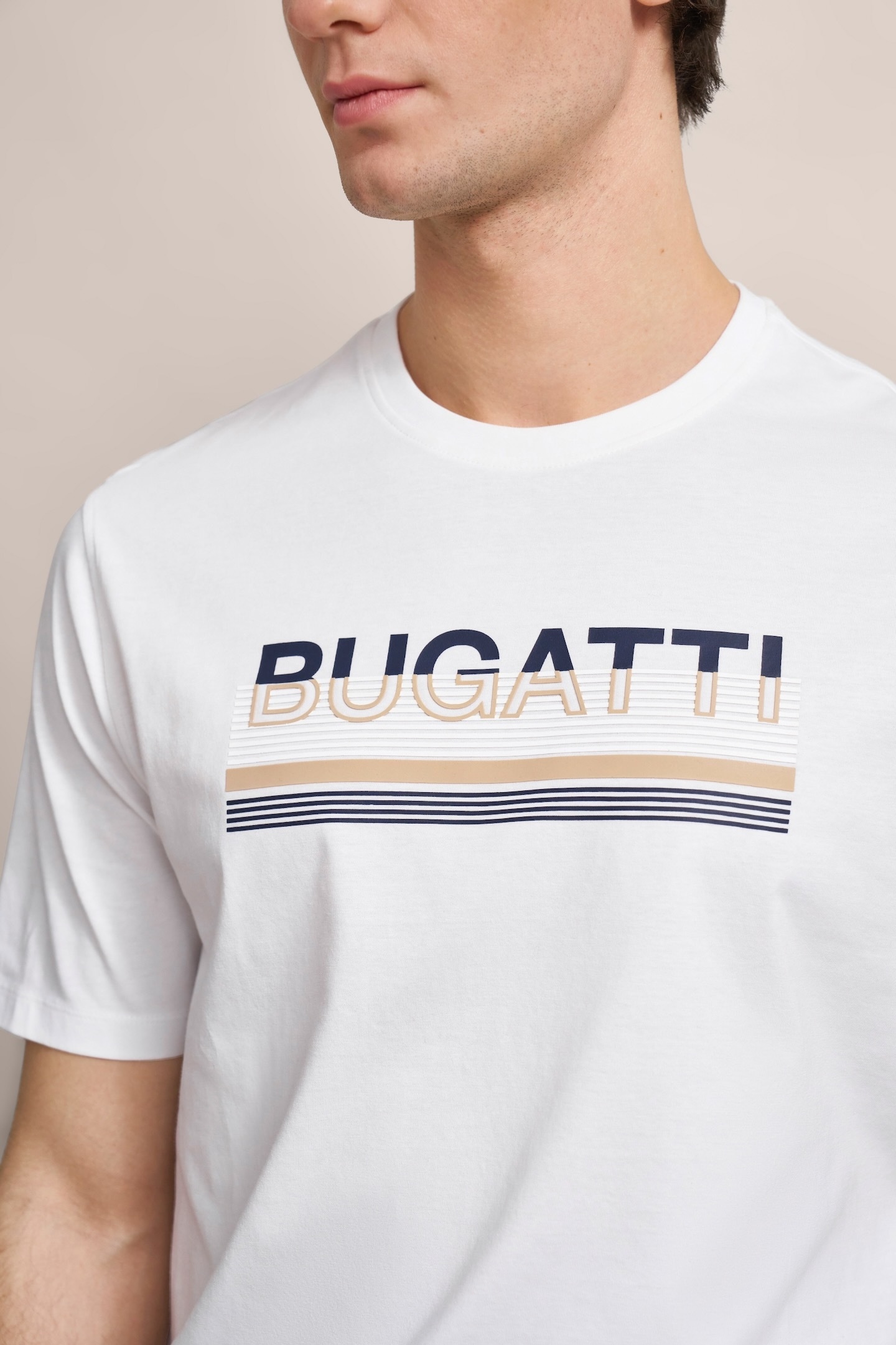 bugatti T-Shirt mit gummiertem Logo-Print