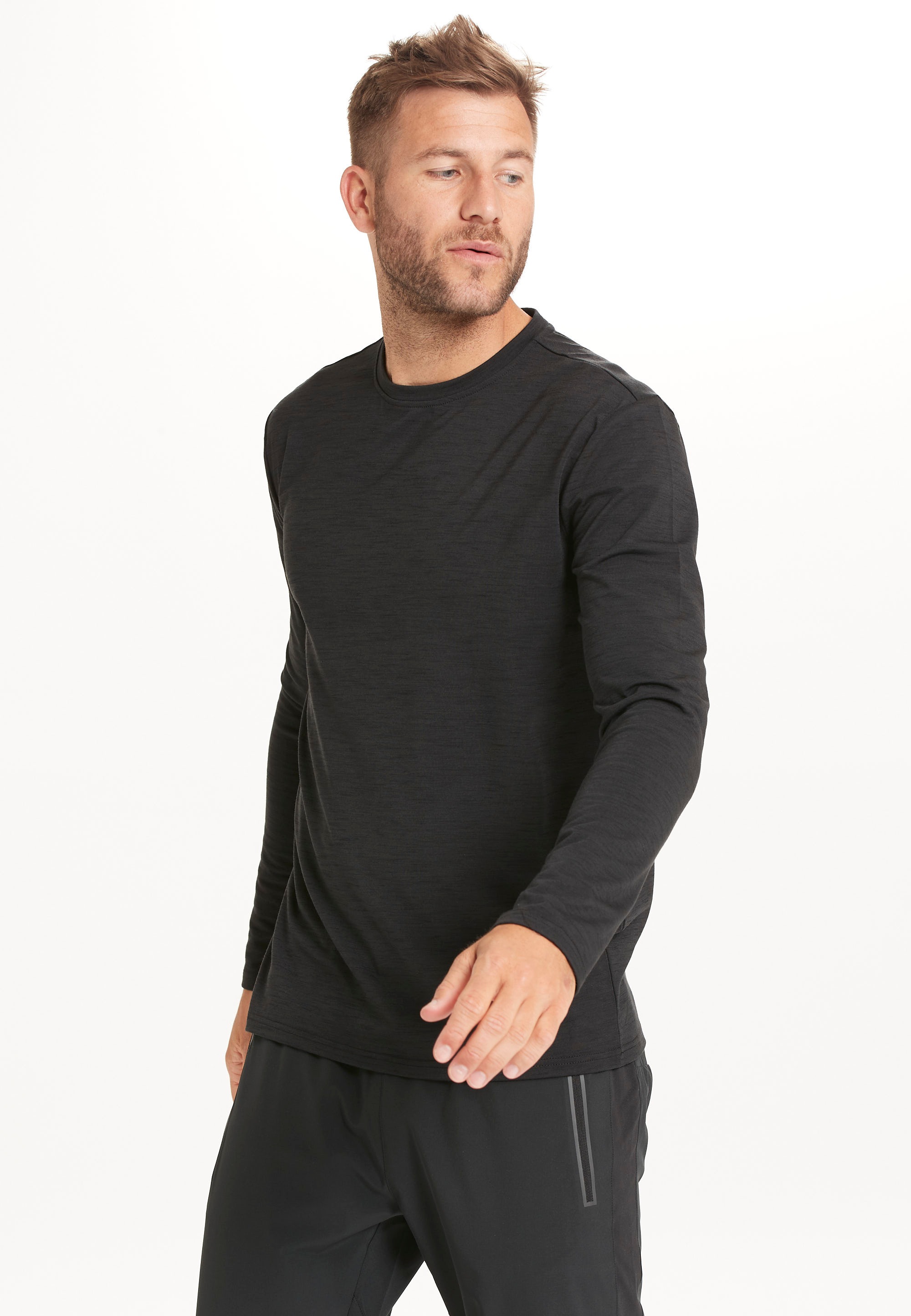 ENDURANCE Funktionsshirt "Peako" 1 Stk. tlg. aus schnelltrocknendem Funktio günstig online kaufen