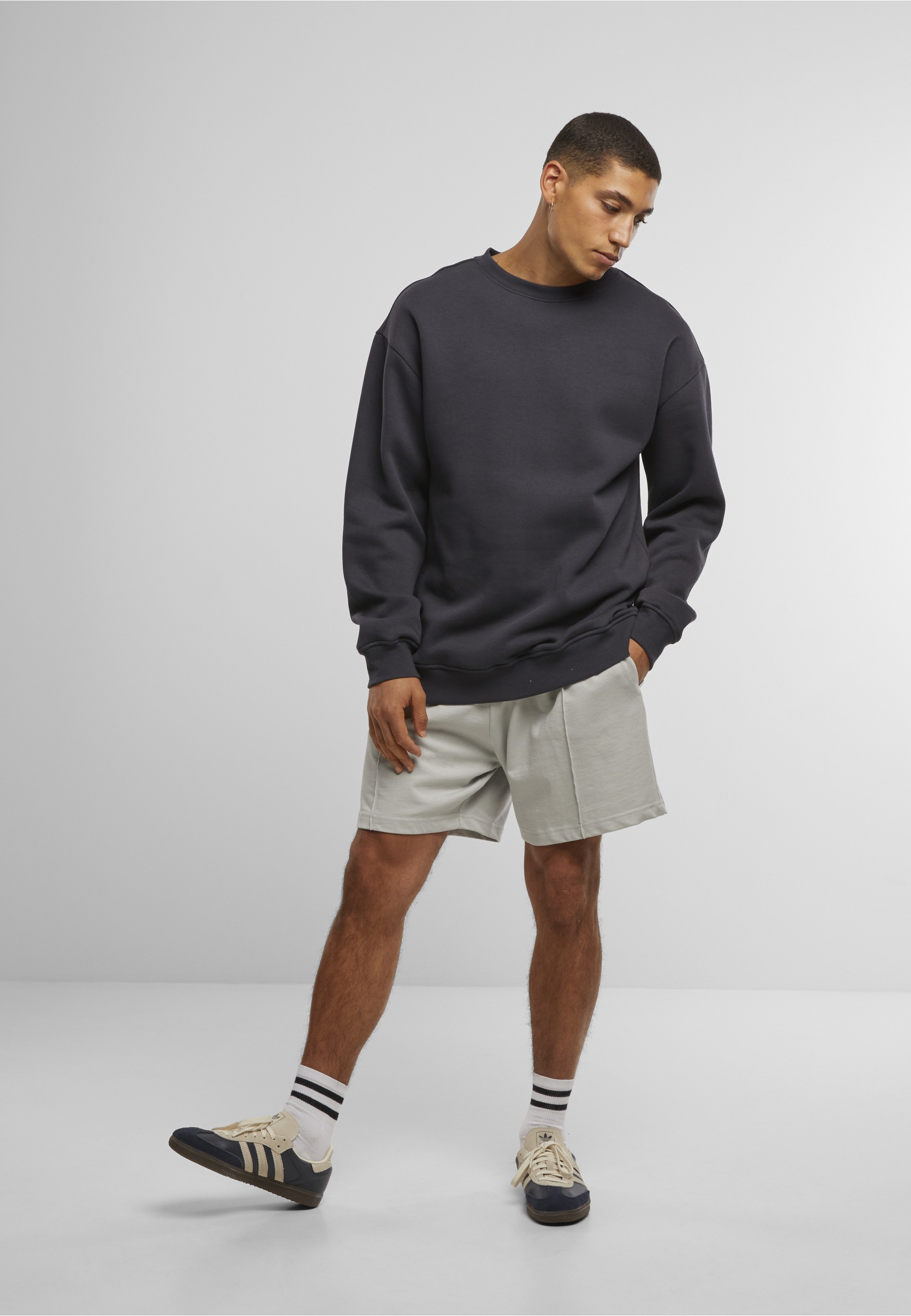 URBAN CLASSICS Sweatshorts »Urban Classics Heavy Jersey Pintuck Track Shorts«