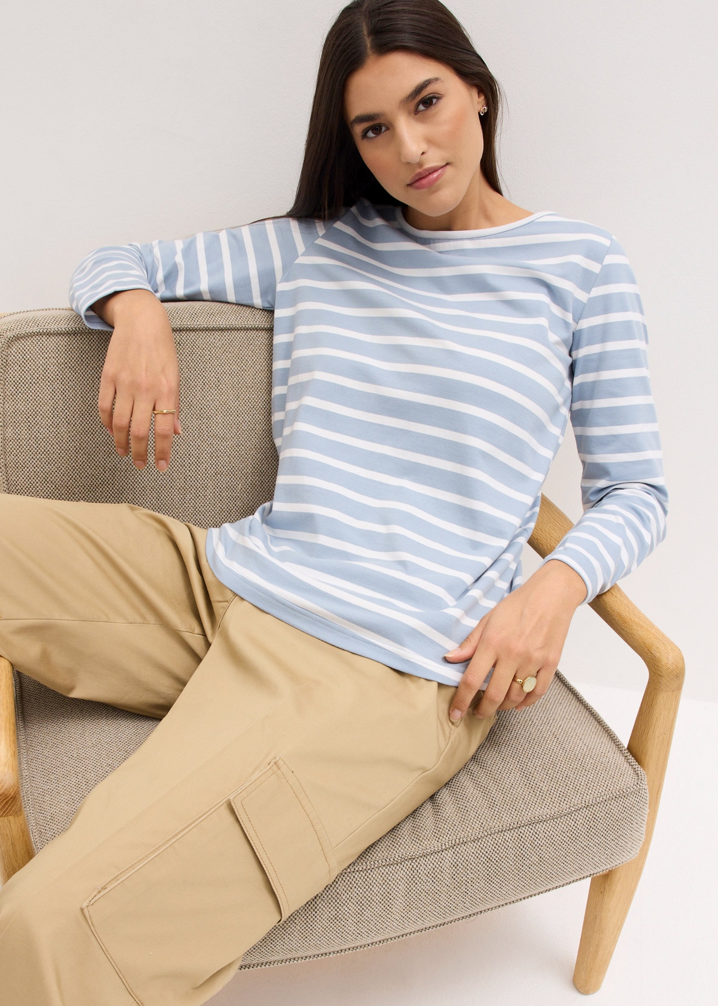 bonprix Langarmshirt Packung, 2 Stk. im 2er Pack und mit U-Bootausschnitt