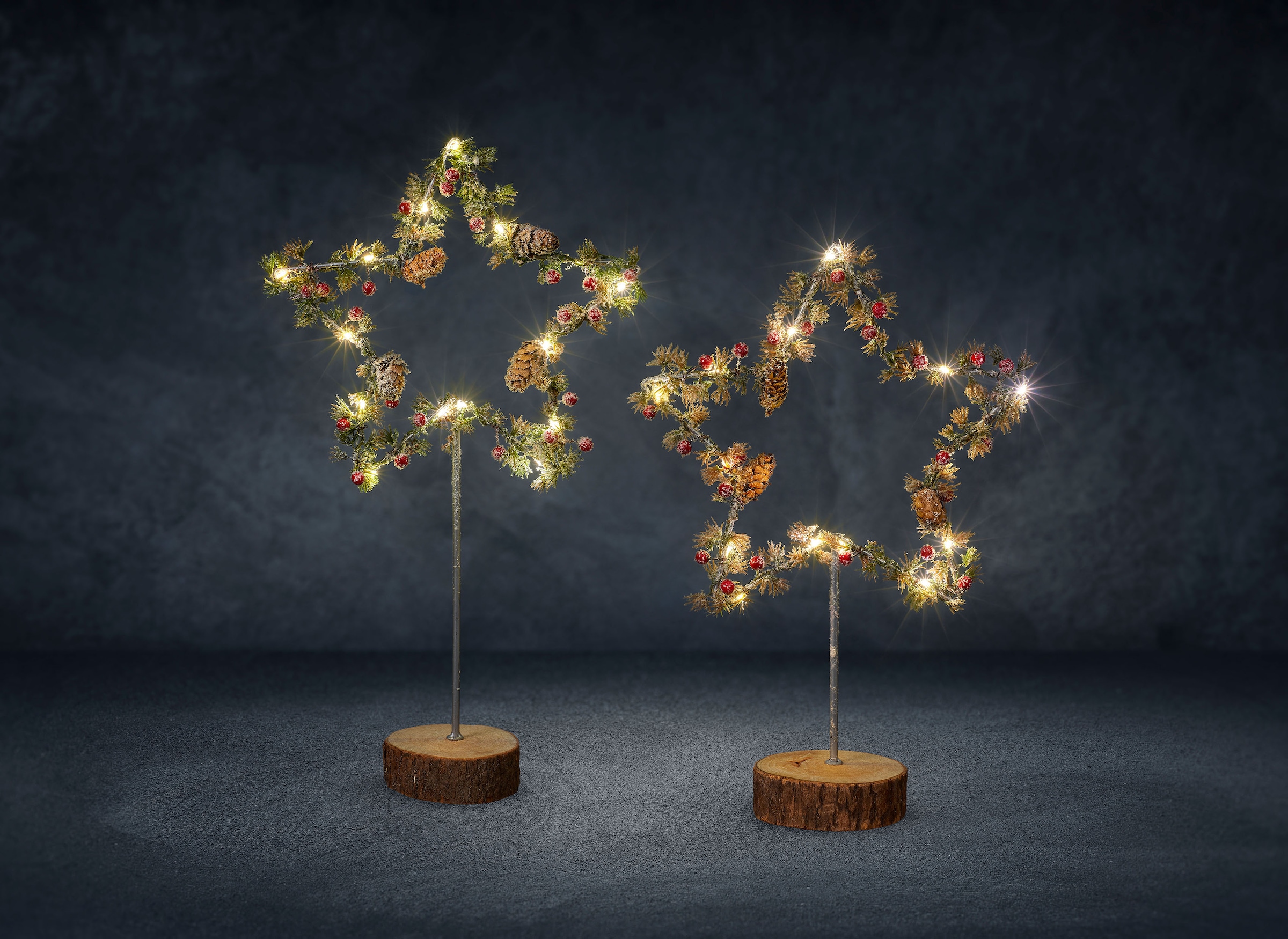 BONETTI LED Stern »Weihnachtsstern, Früchte und Zapfen«, 2er Set, mit  Holzfuß, Höhe ca. 39 cm + 49 cm, Weihnachtsdeko kaufen | BAUR