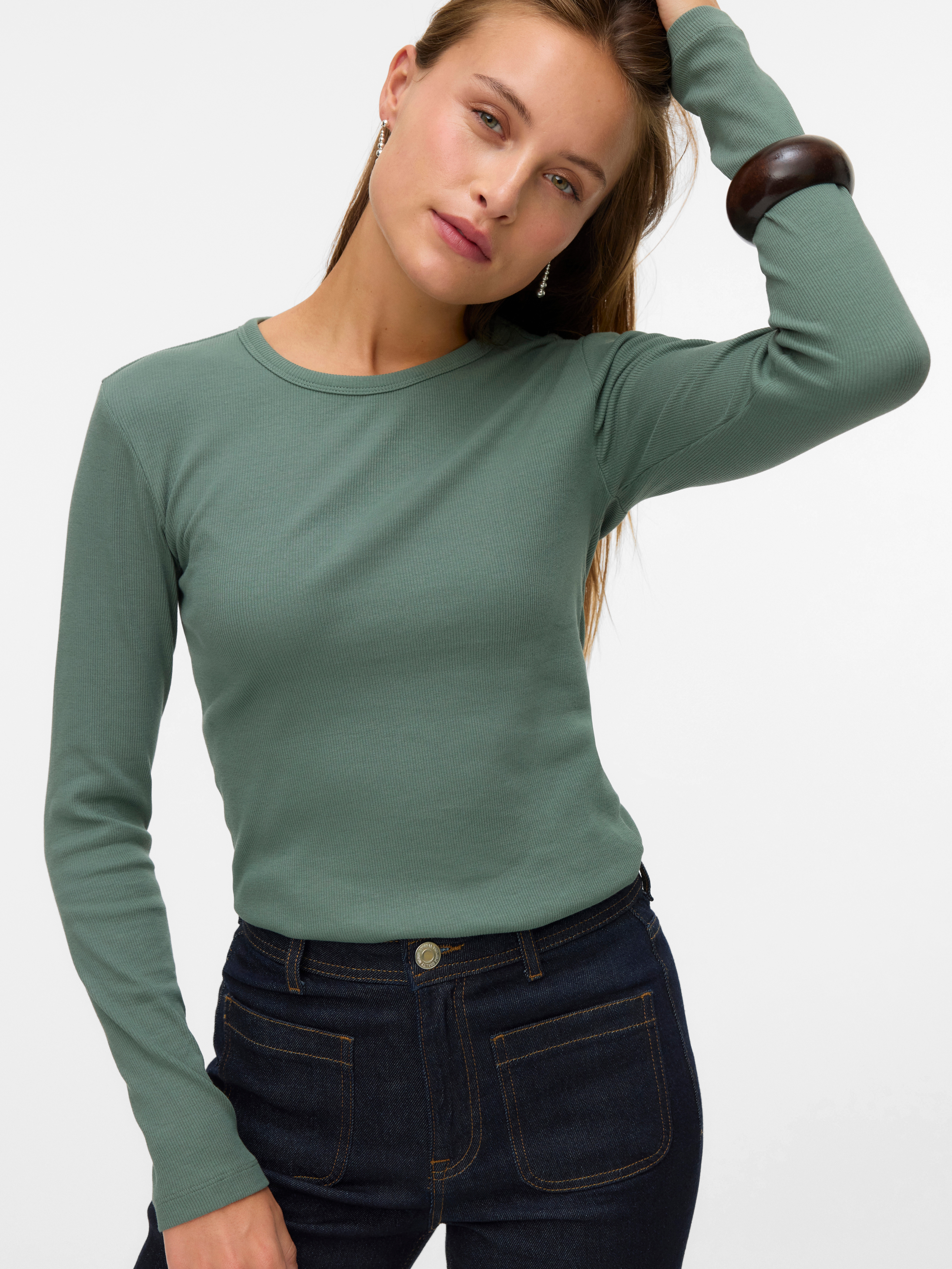 Vero Moda Langarmshirt "VMCHLOE LS SHORT TOP JRS NOOS" Baumwollmischung, slim fit