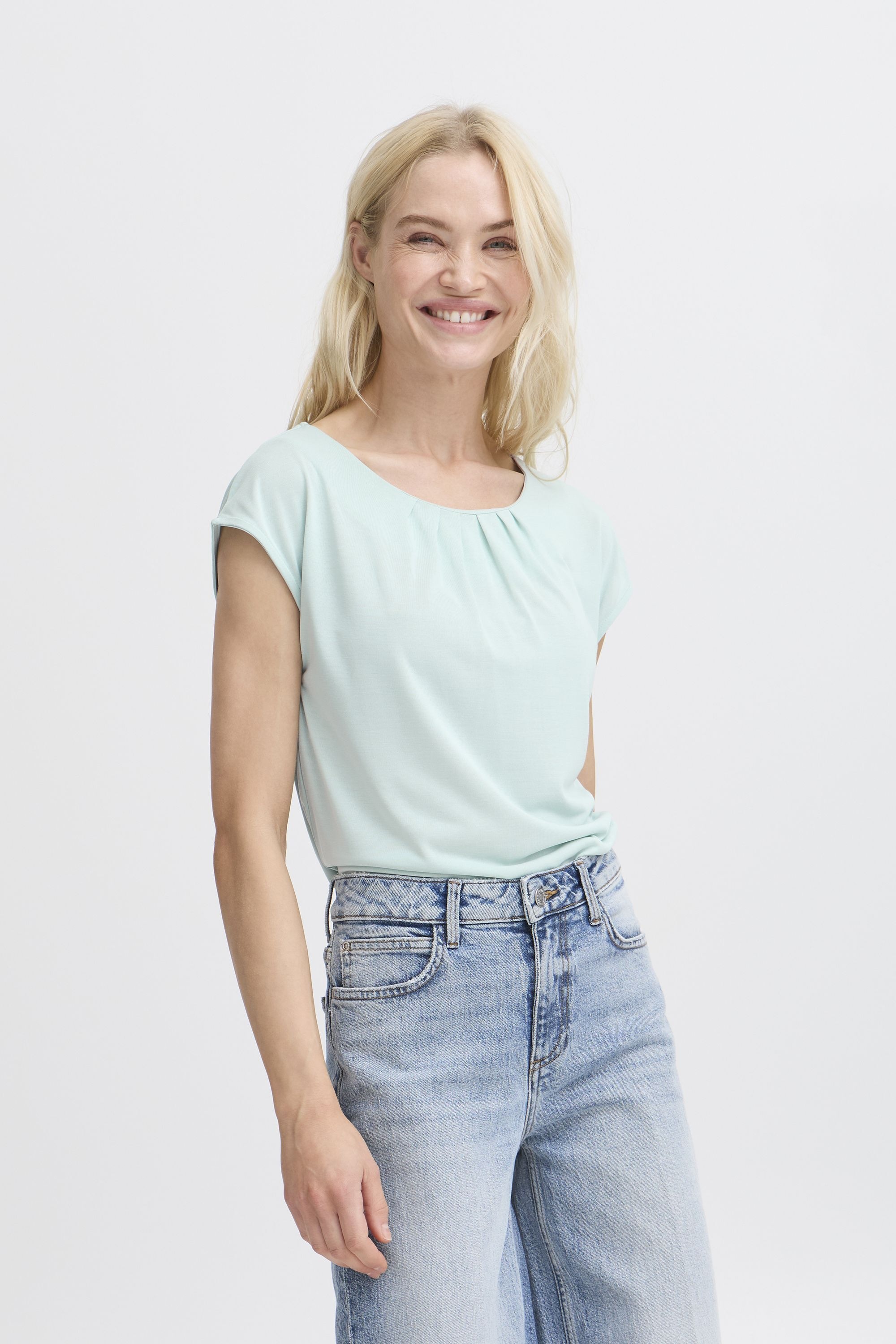 b.young Rundhalsshirt »Rundhalsshirt BYPERL«