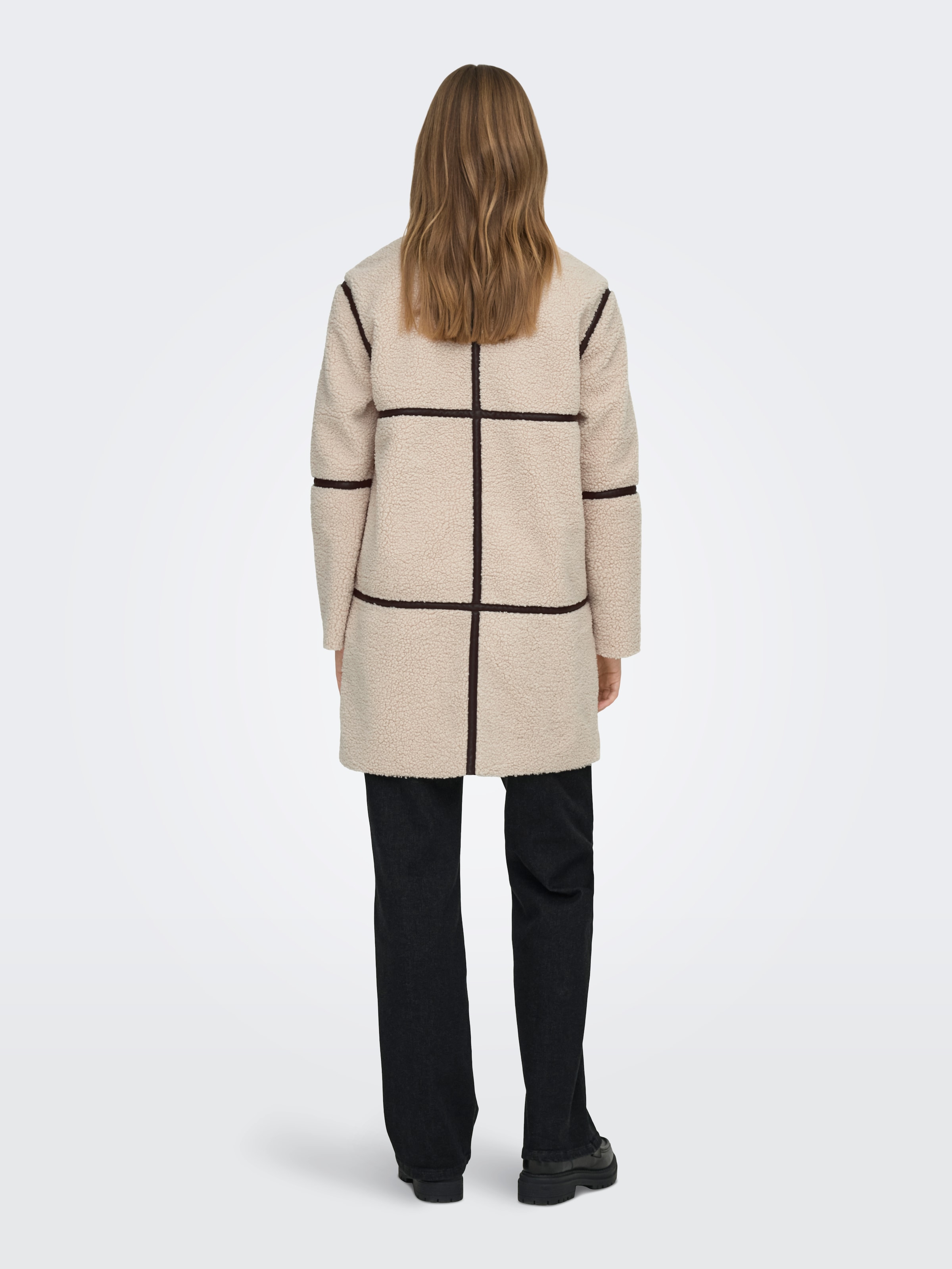 JDY Kurzmantel »JDYFROSTY LIFE TEDDY LONG JKT OTW NOOS«
