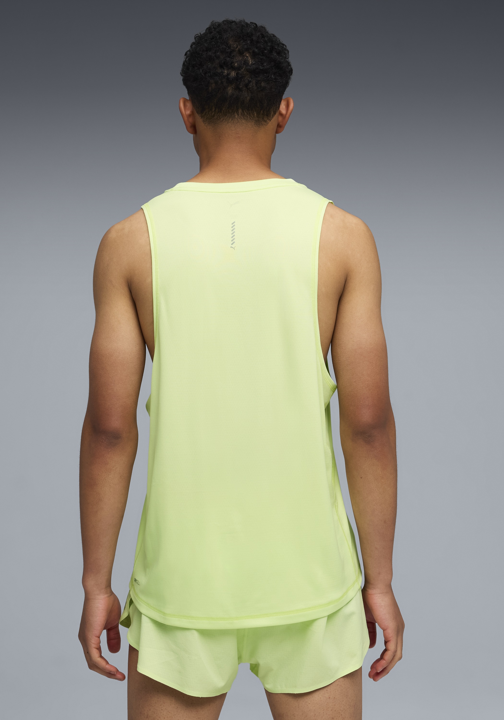 PUMA Tanktop »M RUN VELOCITY TANK (POLY)« ergonomische Schnittführung, Regular Fit, mit Flatlock-Nähten