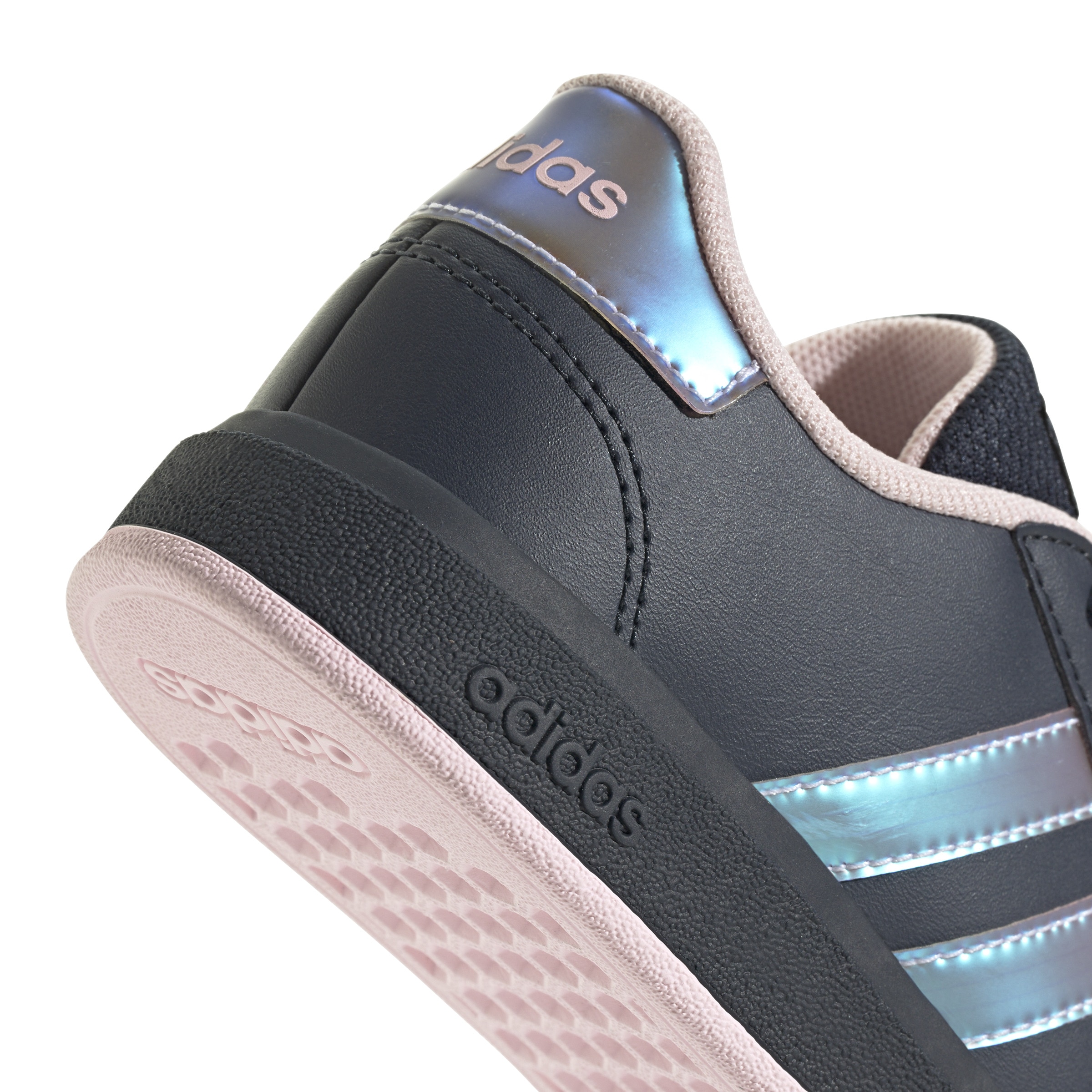 adidas Sportswear Sneaker »GRAND COURT LIFESTYLE LACE TENNIS«, Design auf den Spuren des adidas Superstar