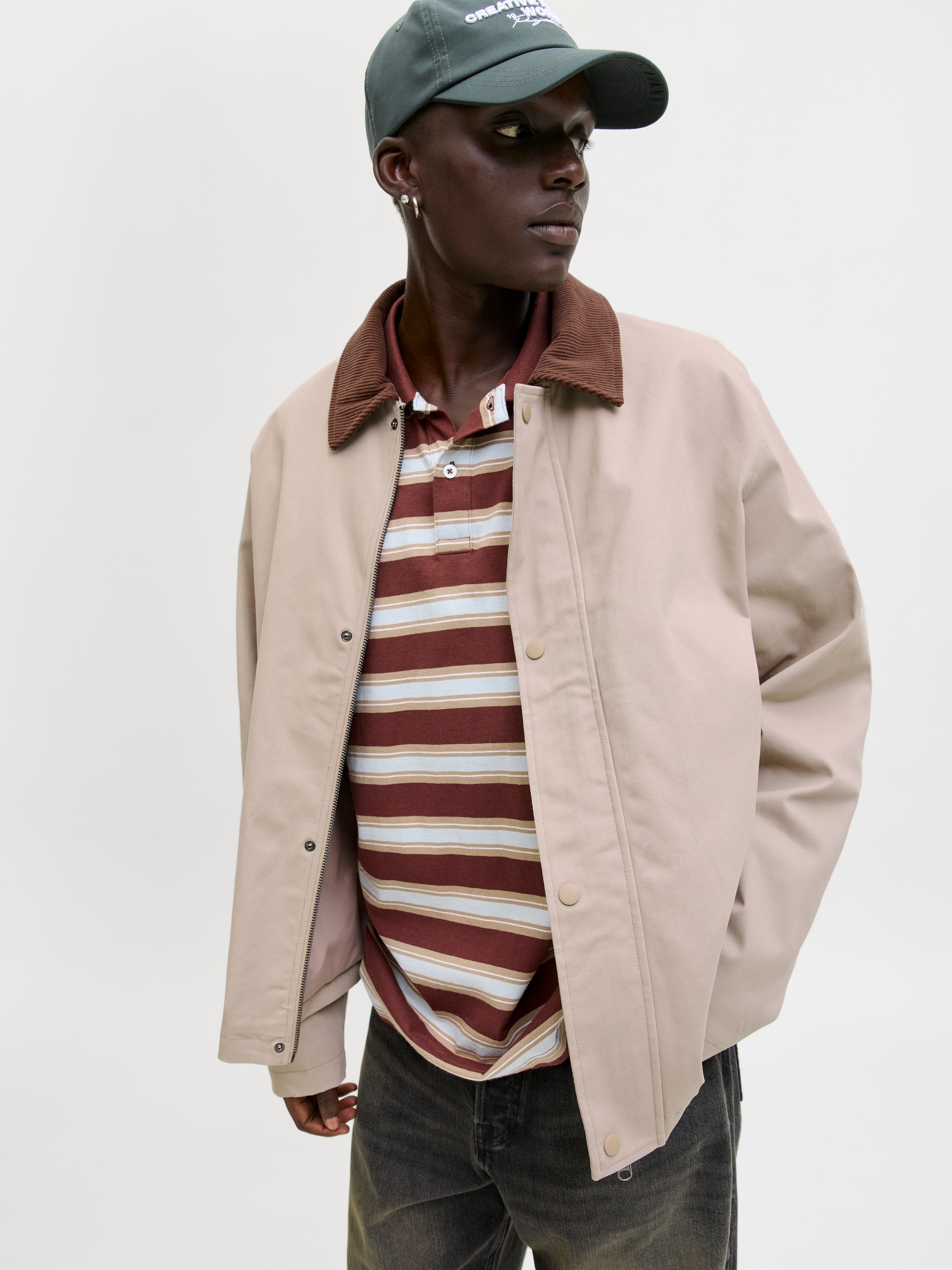 Jack & Jones Kurzjacke "JJEGRAHAM WORKER JACKET SN" mit Fly-Away-Kragen günstig online kaufen