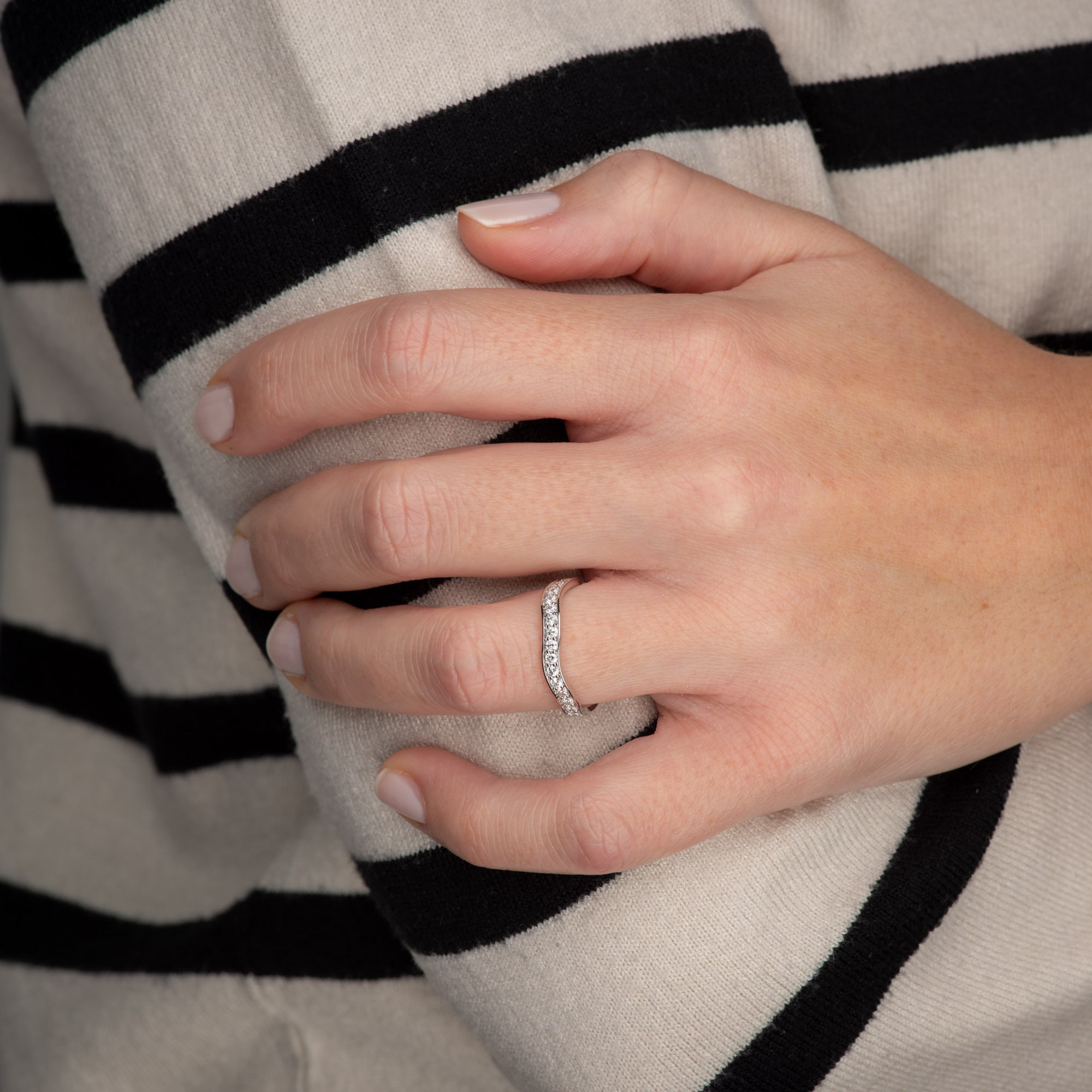 Orolino Fingerring »333/- Weißgold glanz synth. Zirkonia«
