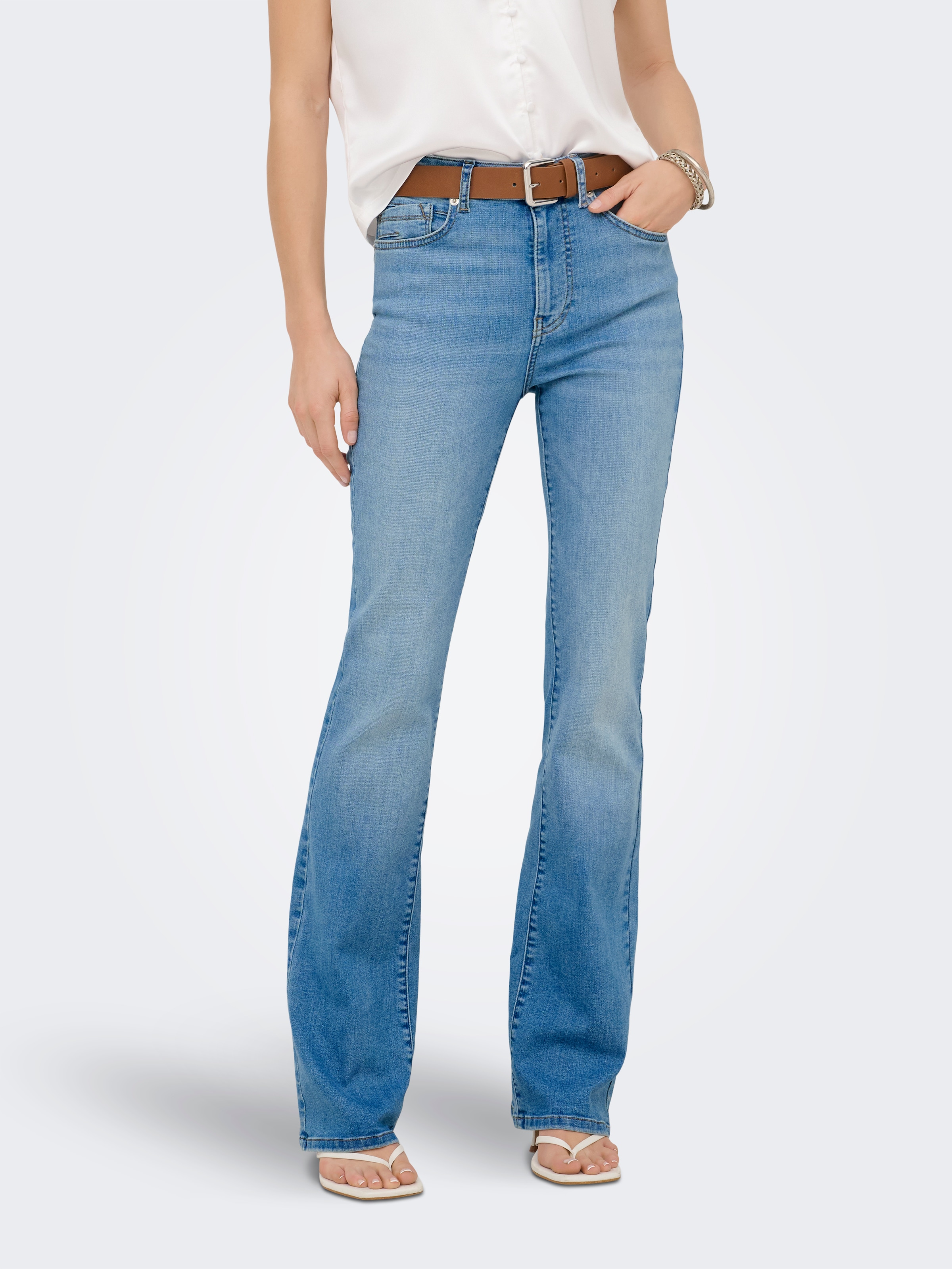 ONLY Bootcut-Jeans "ONLRAYNA HW SLM FLARED DNM REA281" Baumwollmischung, high waist