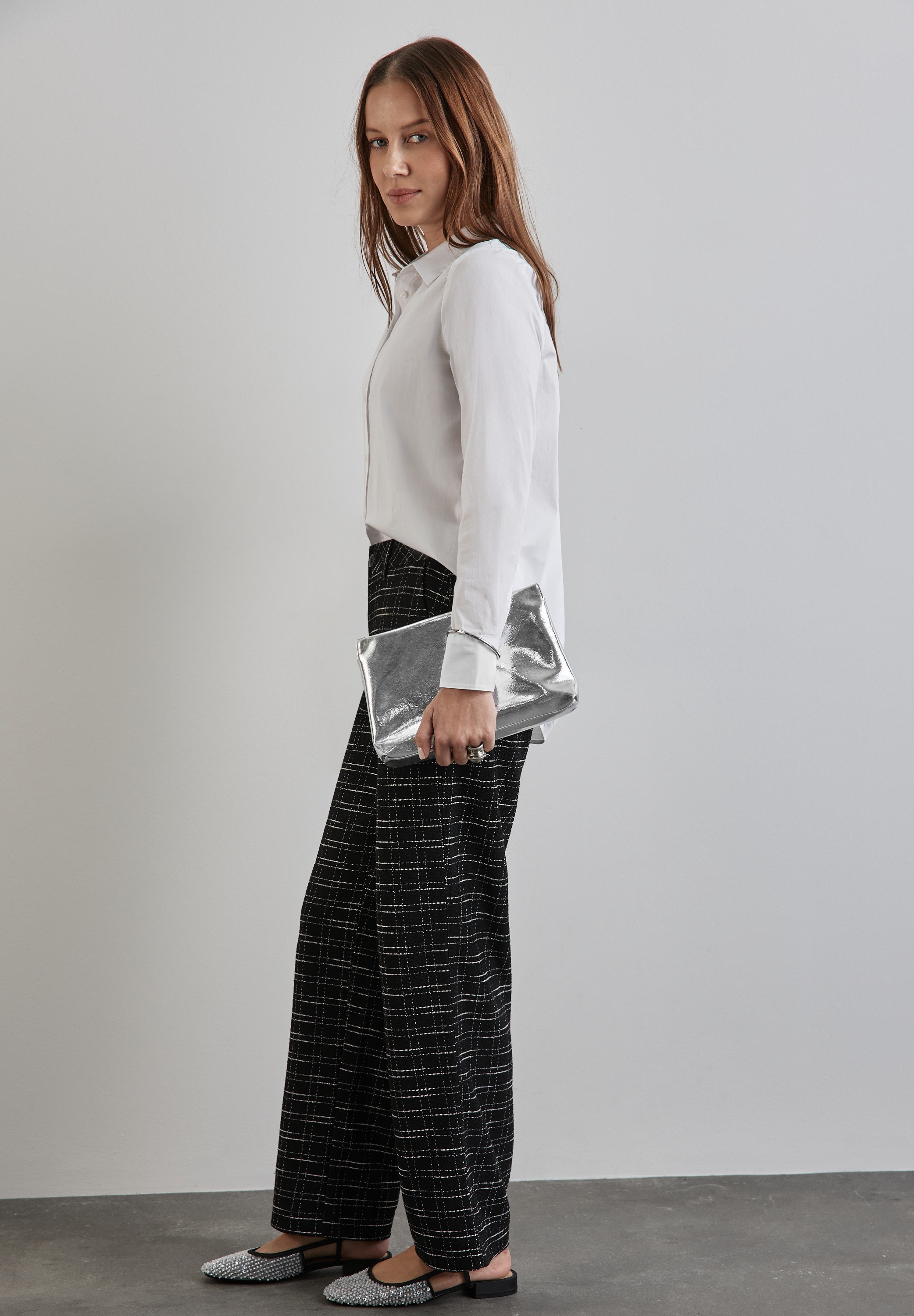 STREET ONE Stoffhose »QR Straight Leg Bouclé«, Sommerhose mit Karomuster, Bouclé