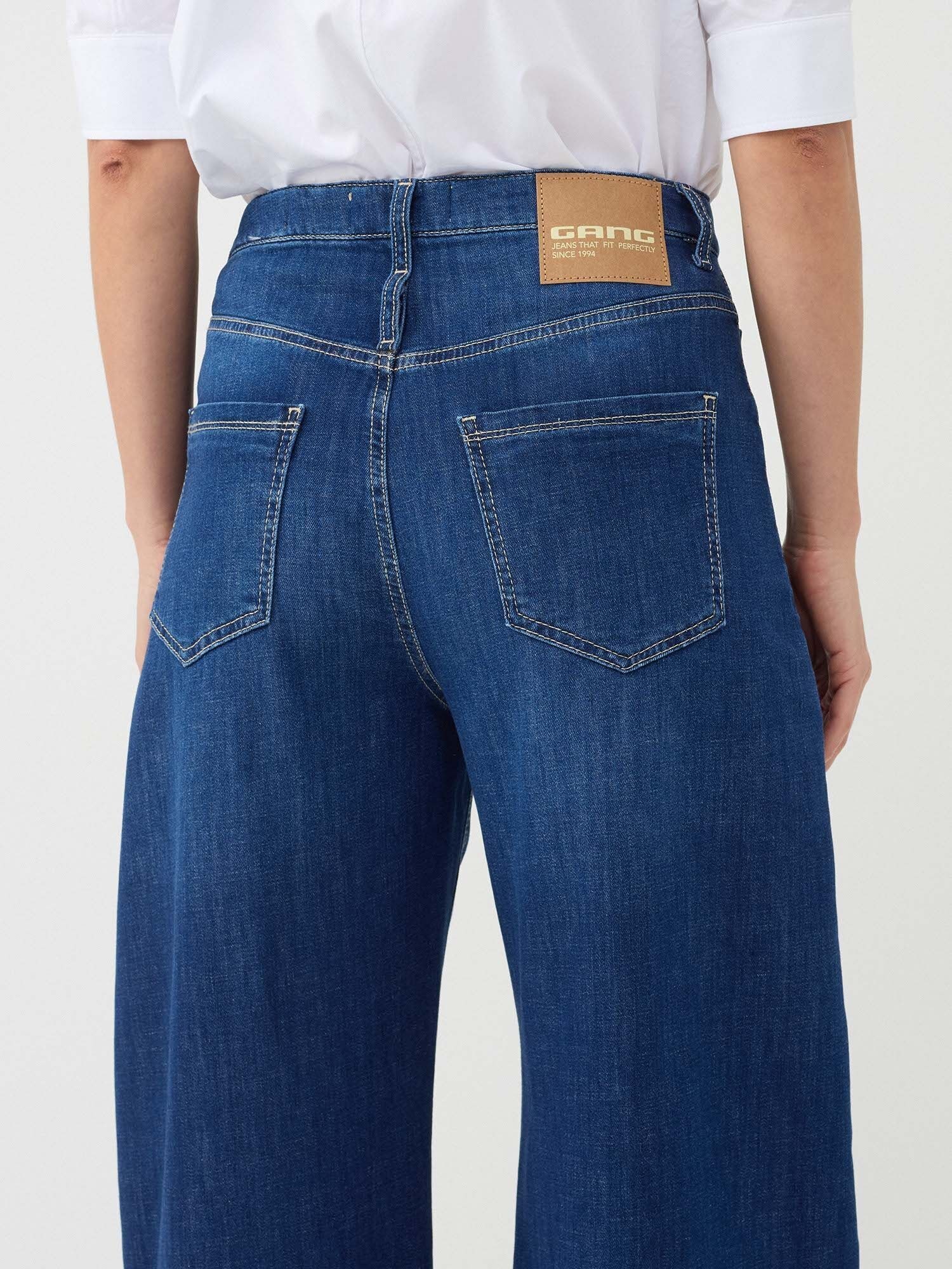 GANG Tapered-fit-Jeans »94ODINA« mit Abnäher vom Knie bis zum Saum