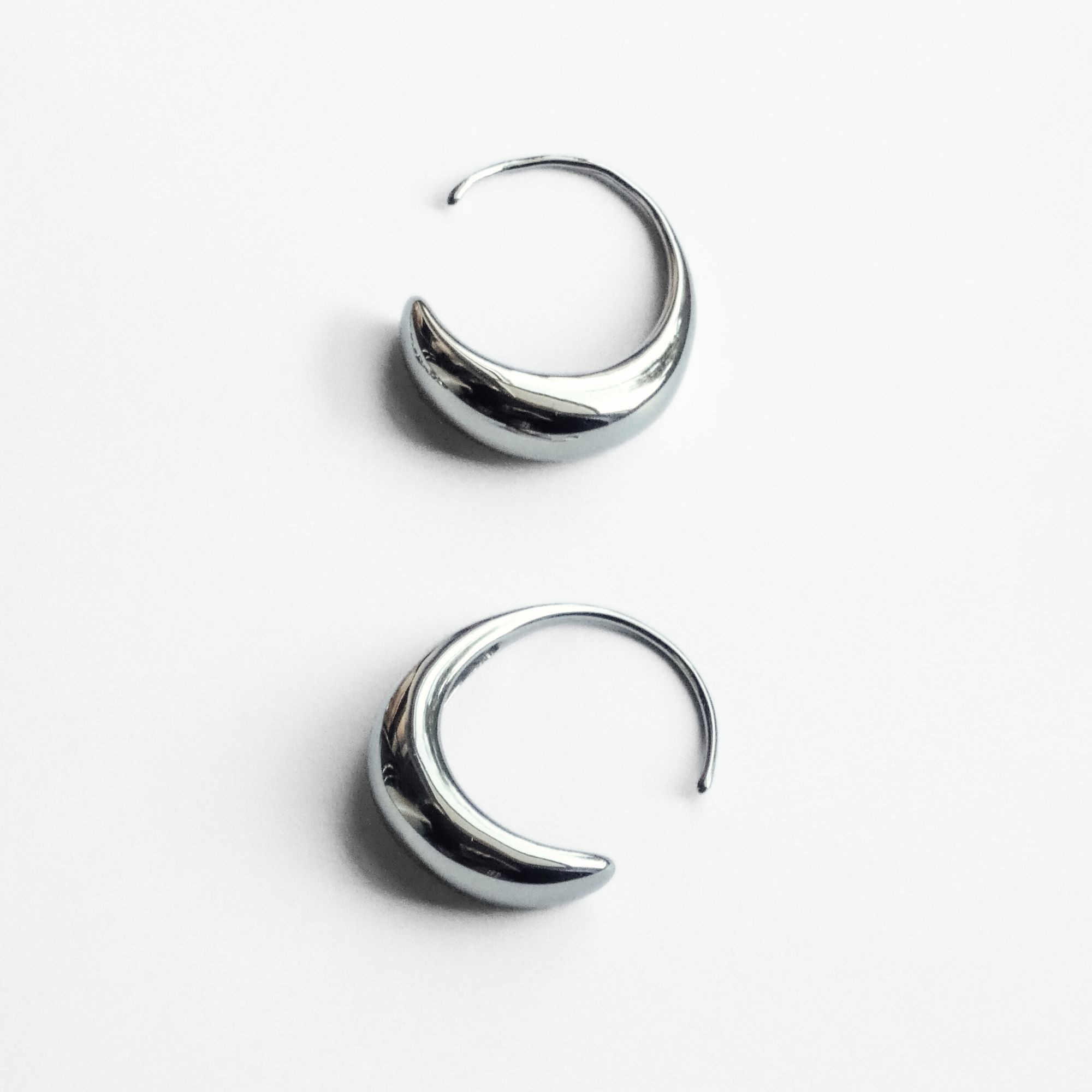 Echtzeit Paar Creolen »Schmuck Geschenk Edelstahl Ohrringe The Classy Drop«