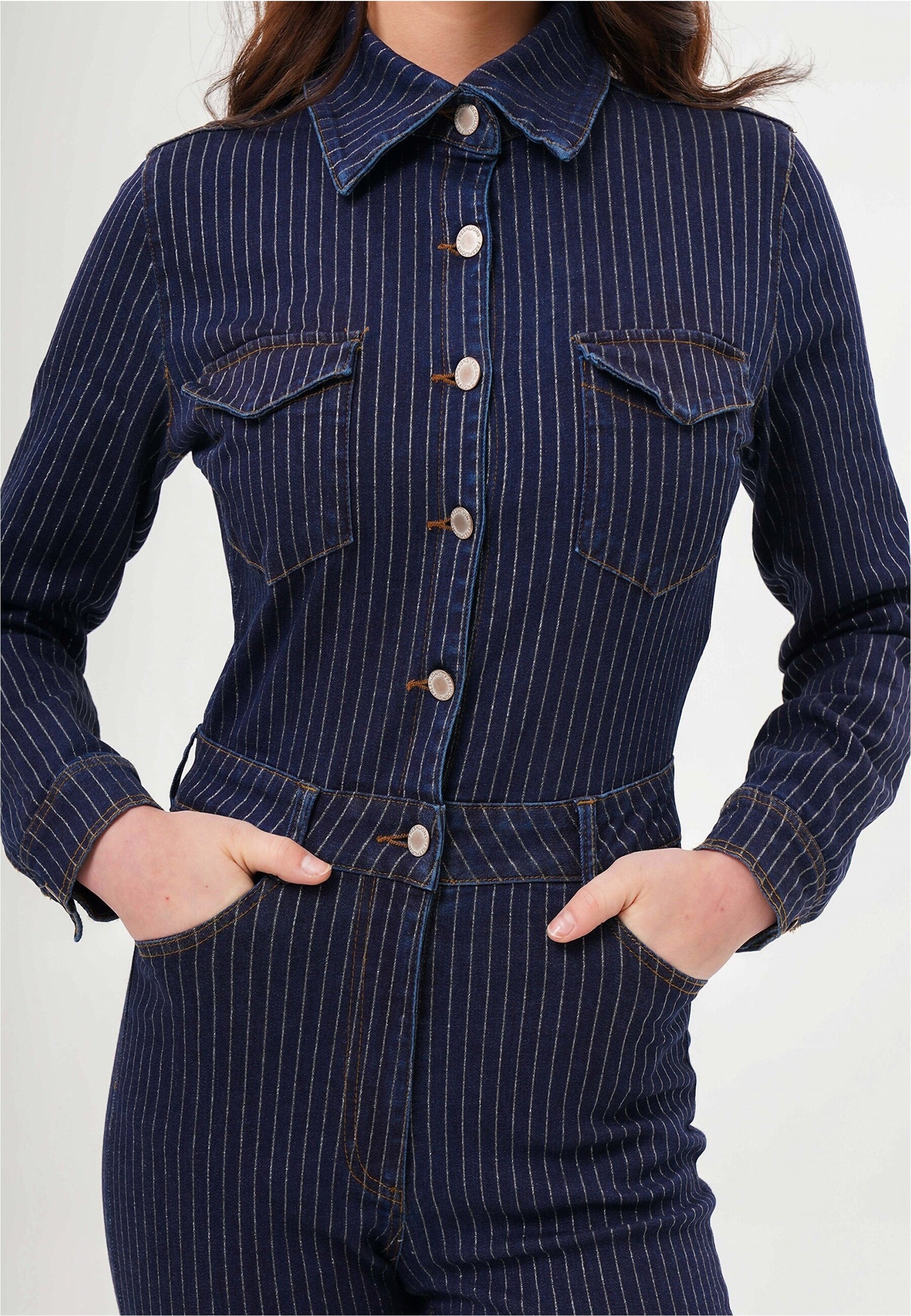 freshlions Jumpsuit »Danika«, im angesagten Jeans-Stil