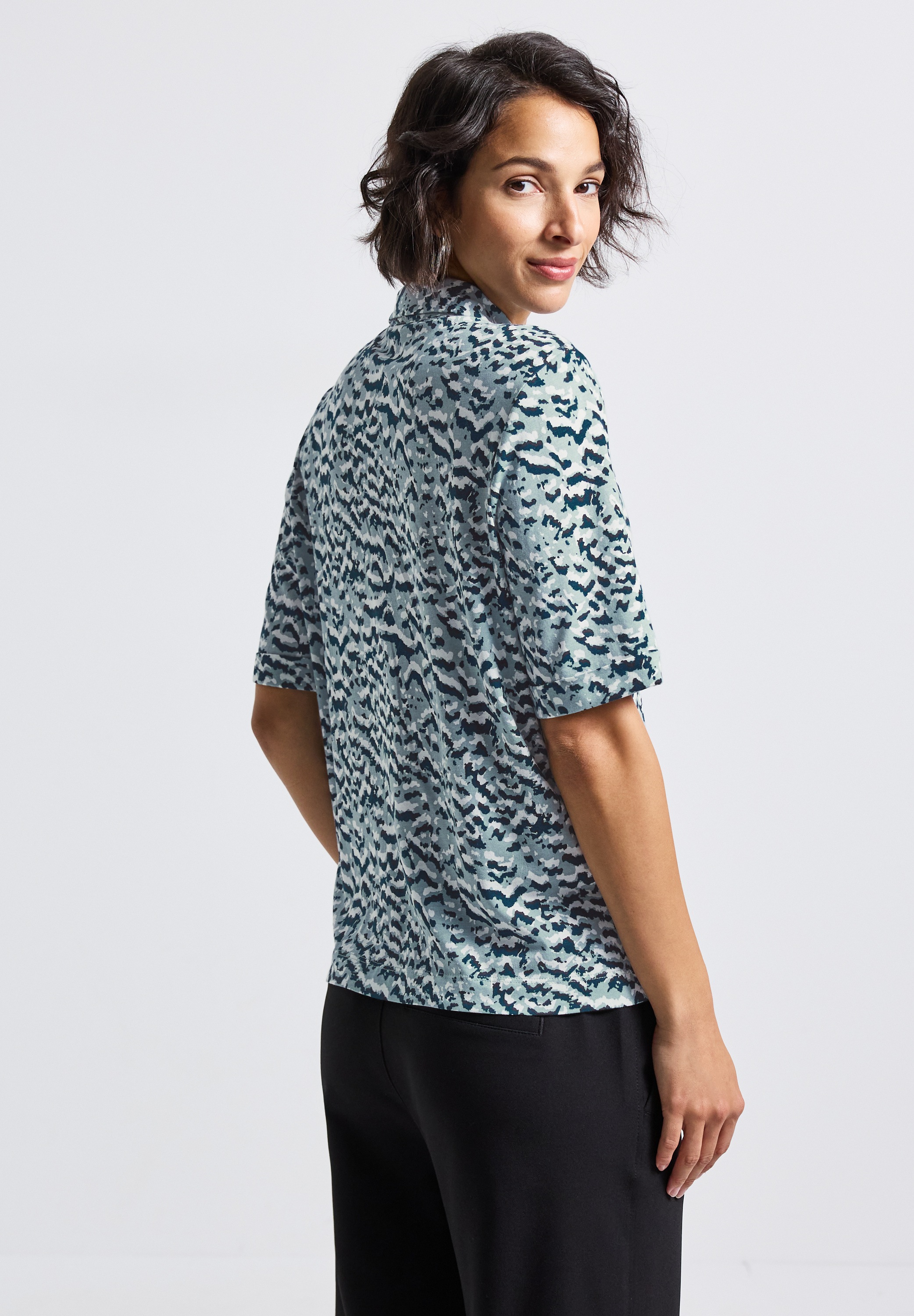 STREET ONE Blusenshirt, mit grafischem Muster