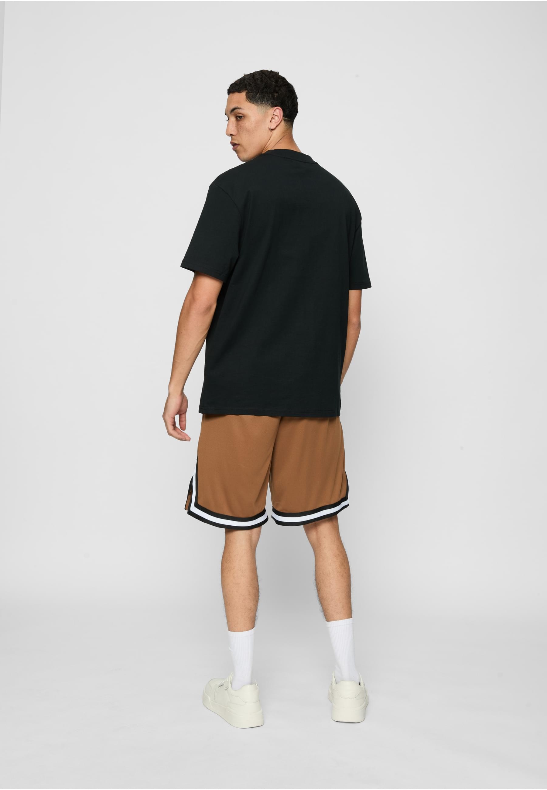 Fubu T-Shirt »Fubu FBMQ12121BLK Fubu Corporate Intnl T-Shirt« 1 Stk. tlg.