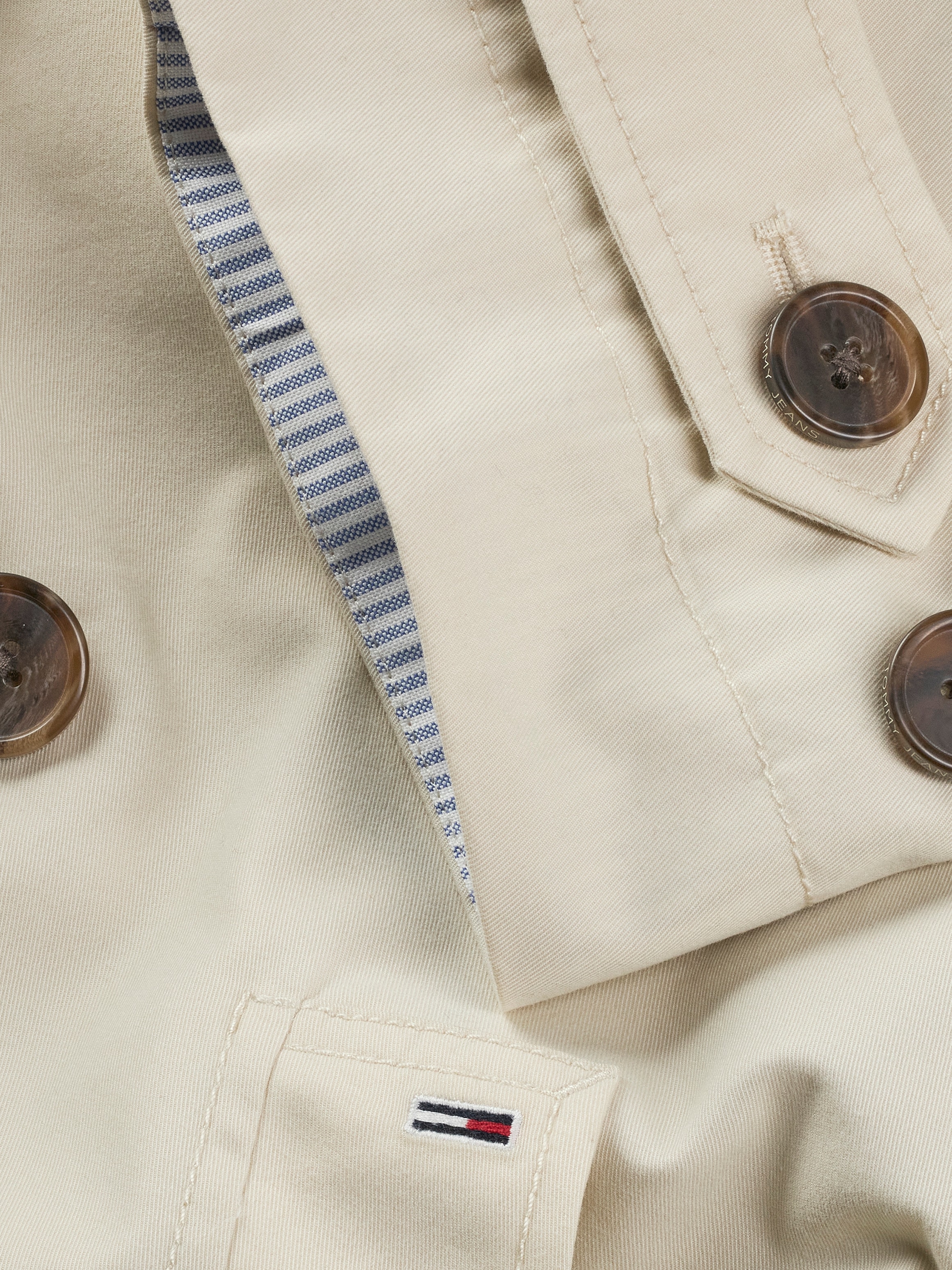 Tommy Jeans Kurzjacke »TJW SHORT TRENCH JACKET«, mit kurzem Schnitt, mit Eingrifftaschen
