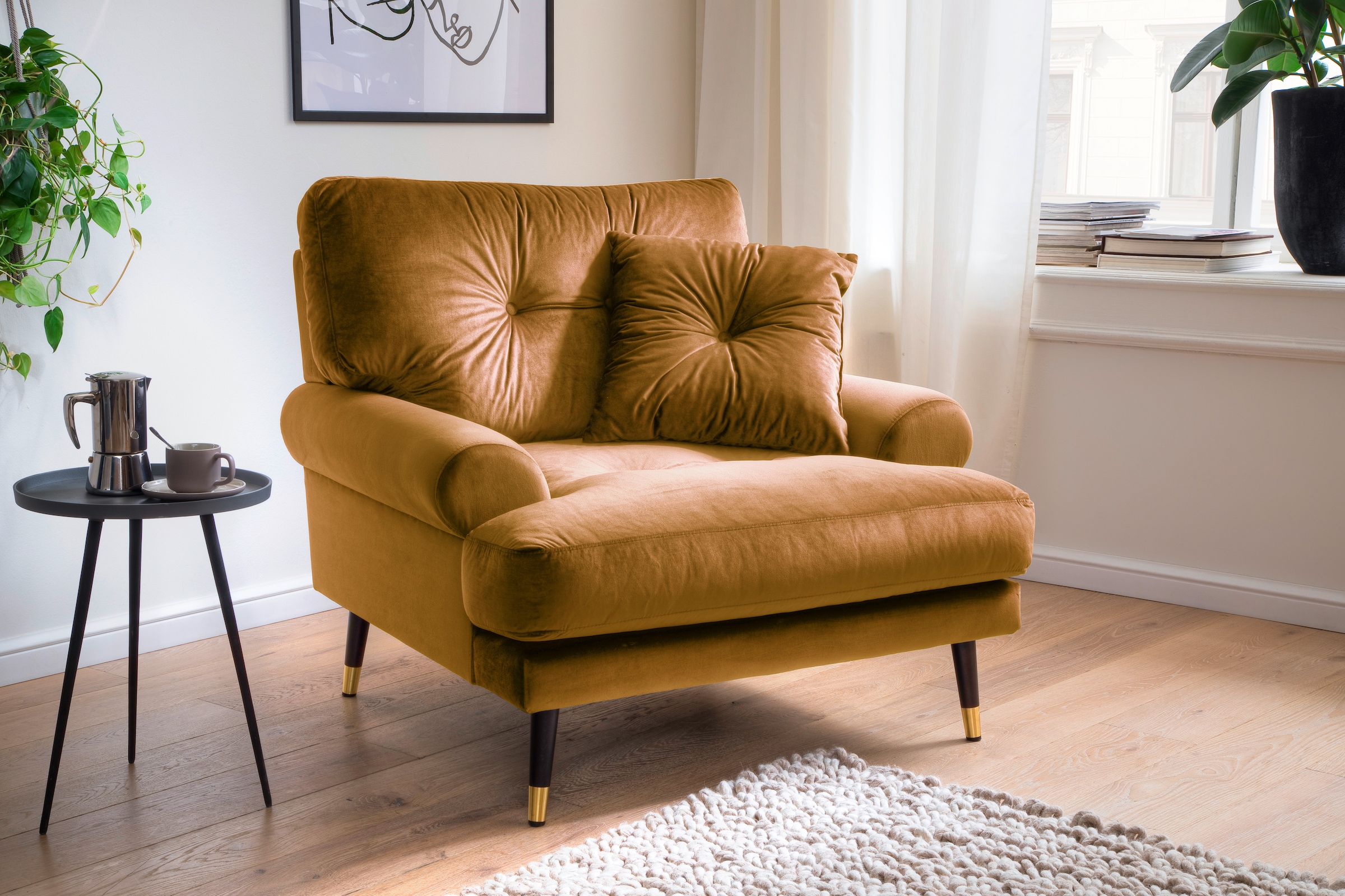 Trends by HG Loungesessel »TOKIO«, in Microfaser mit hochwertigem Holz/Metallfuß