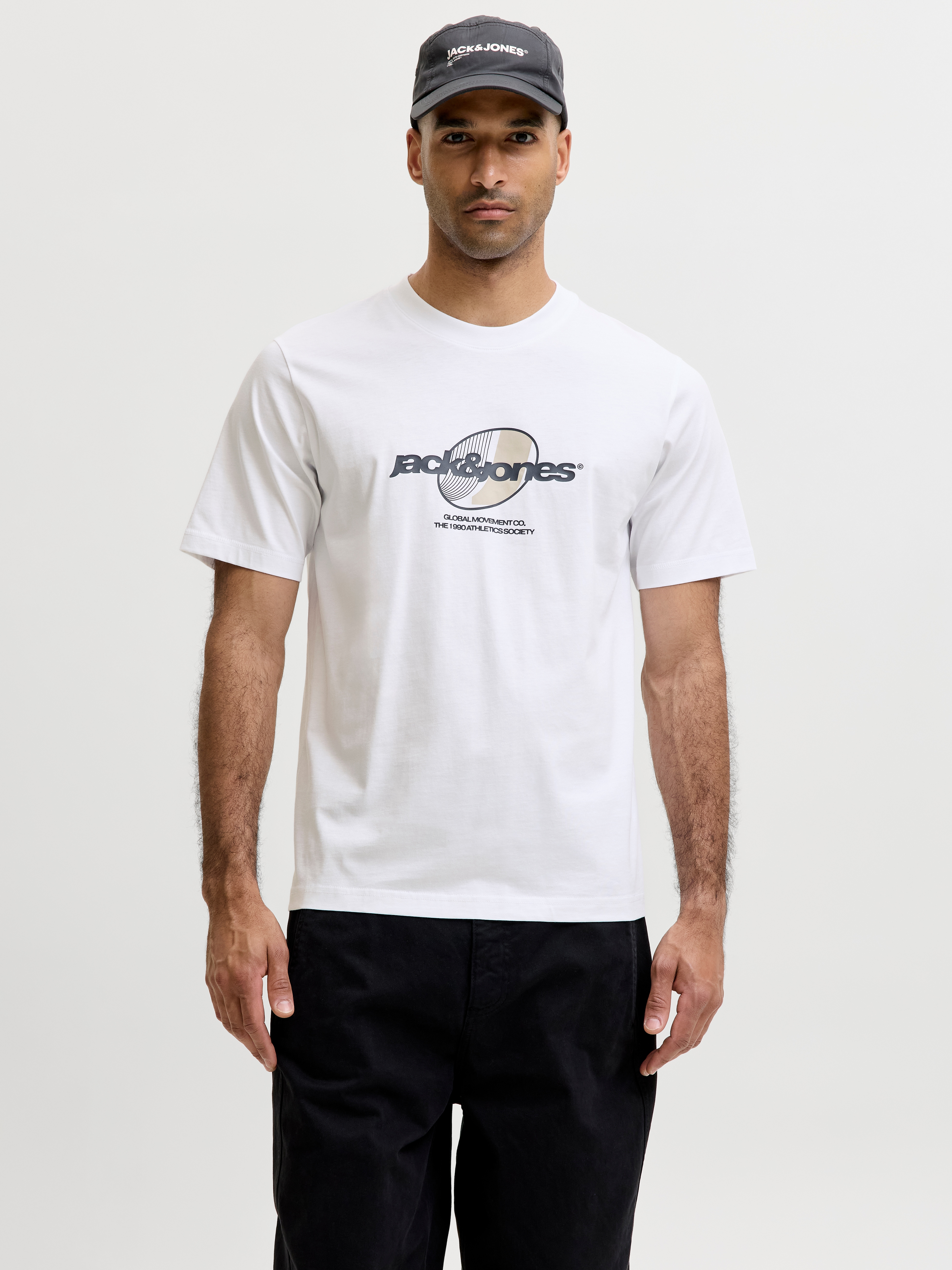 Jack & Jones "JCOCLUB GRAPHIC FRONT PRINT TEE SS CN" Baumwolle, regular fit