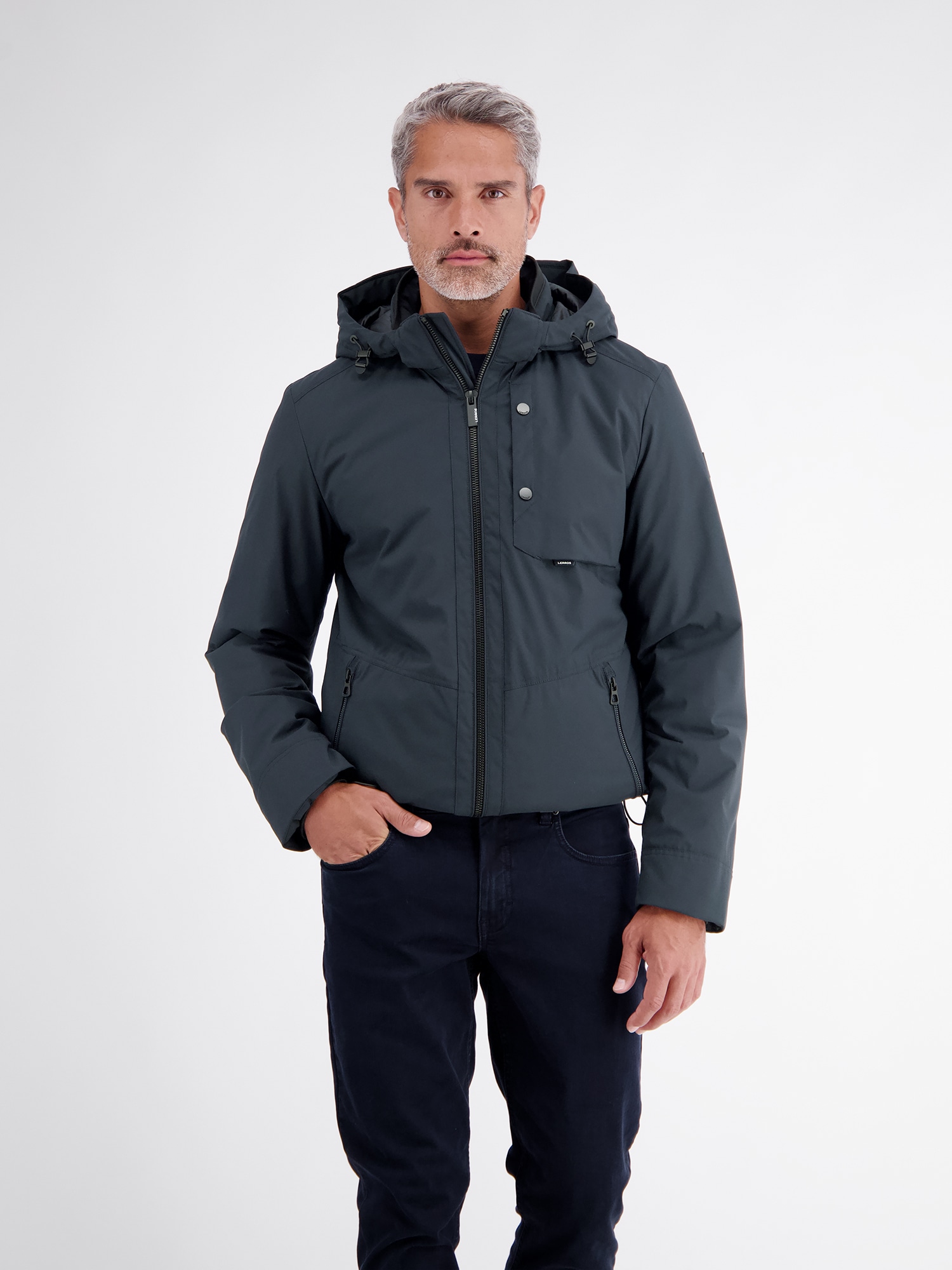 LERROS Outdoorjacke »Sportive Jacke aus wind- und wasserabweisender Kunstfaser« mit Kapuze
