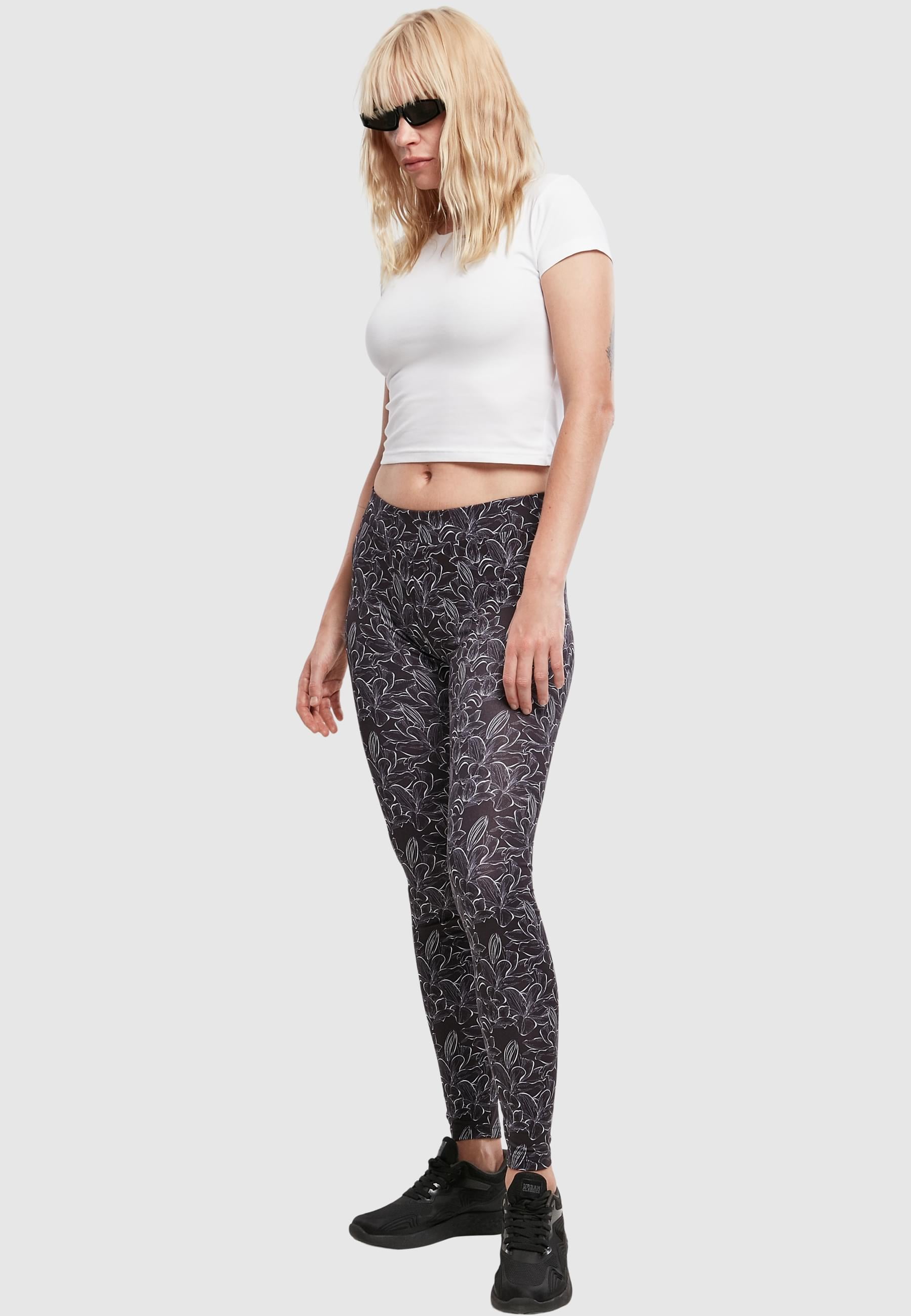 URBAN CLASSICS Leggings »Urban Classics Damen Ladies AOP Leggings«, (1 tlg.)