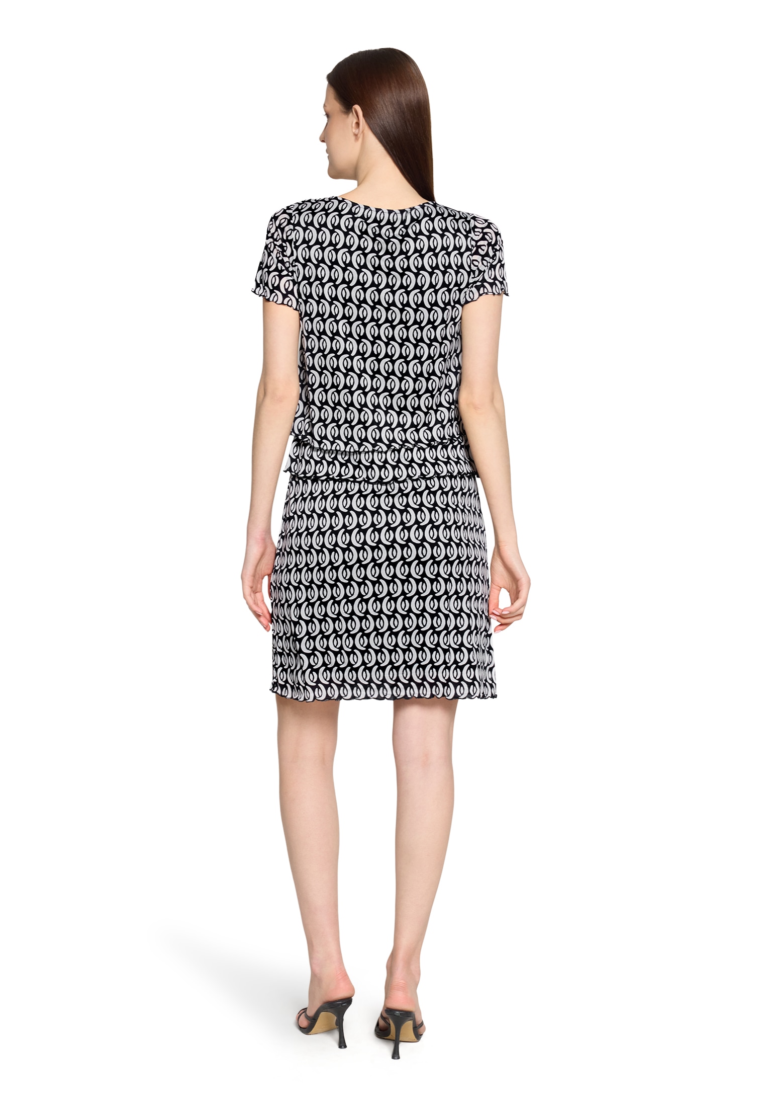 Betty Barclay Sommerkleid »Damen mit U-Boot-Ausschnitt« Ohne Tasche