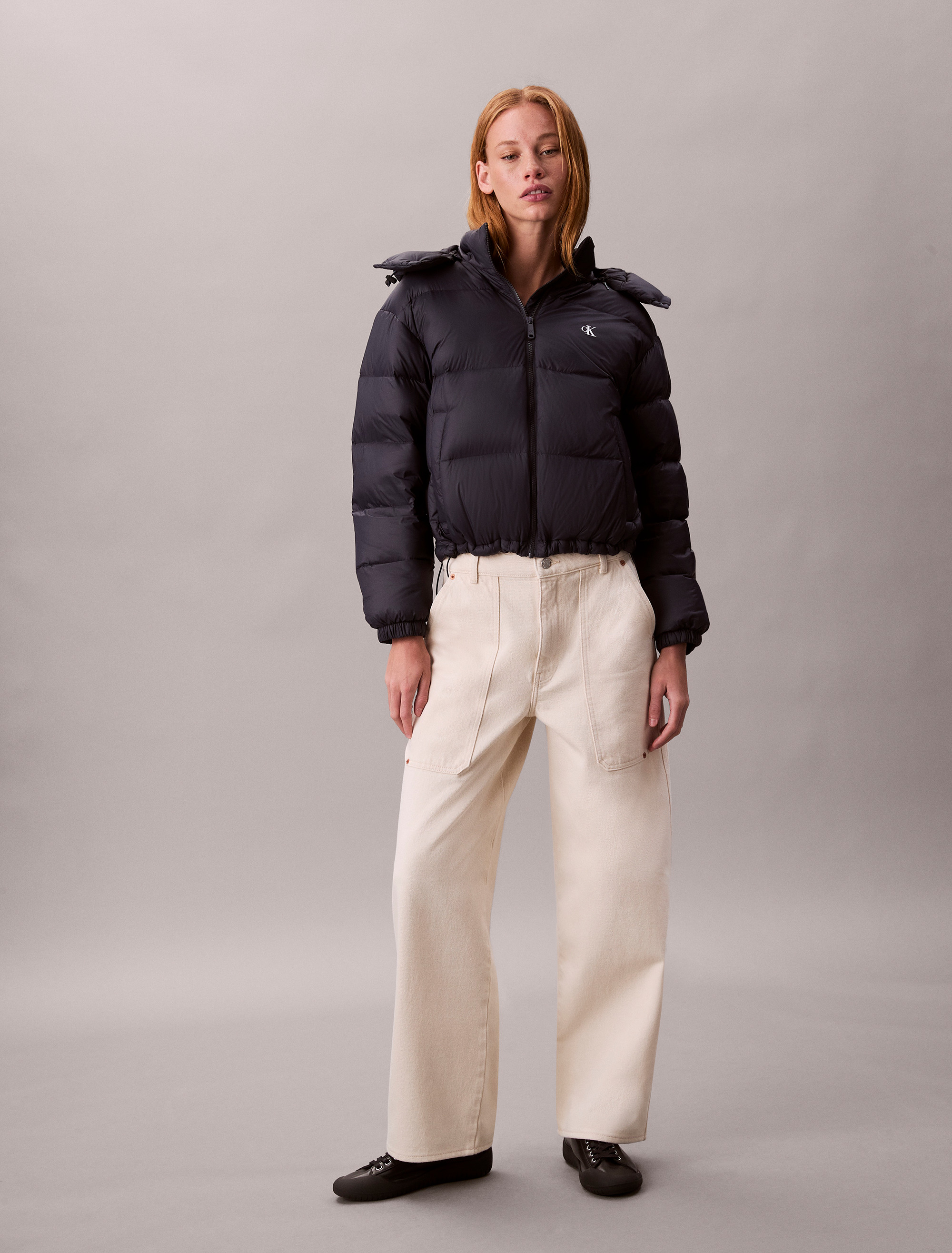 Calvin Klein Jeans Steppjacke "ESSENTIAL MIDWEIGHT PUFFER JACKE" mit Kapuze Mit Rundhalsausschnitt, regular fit