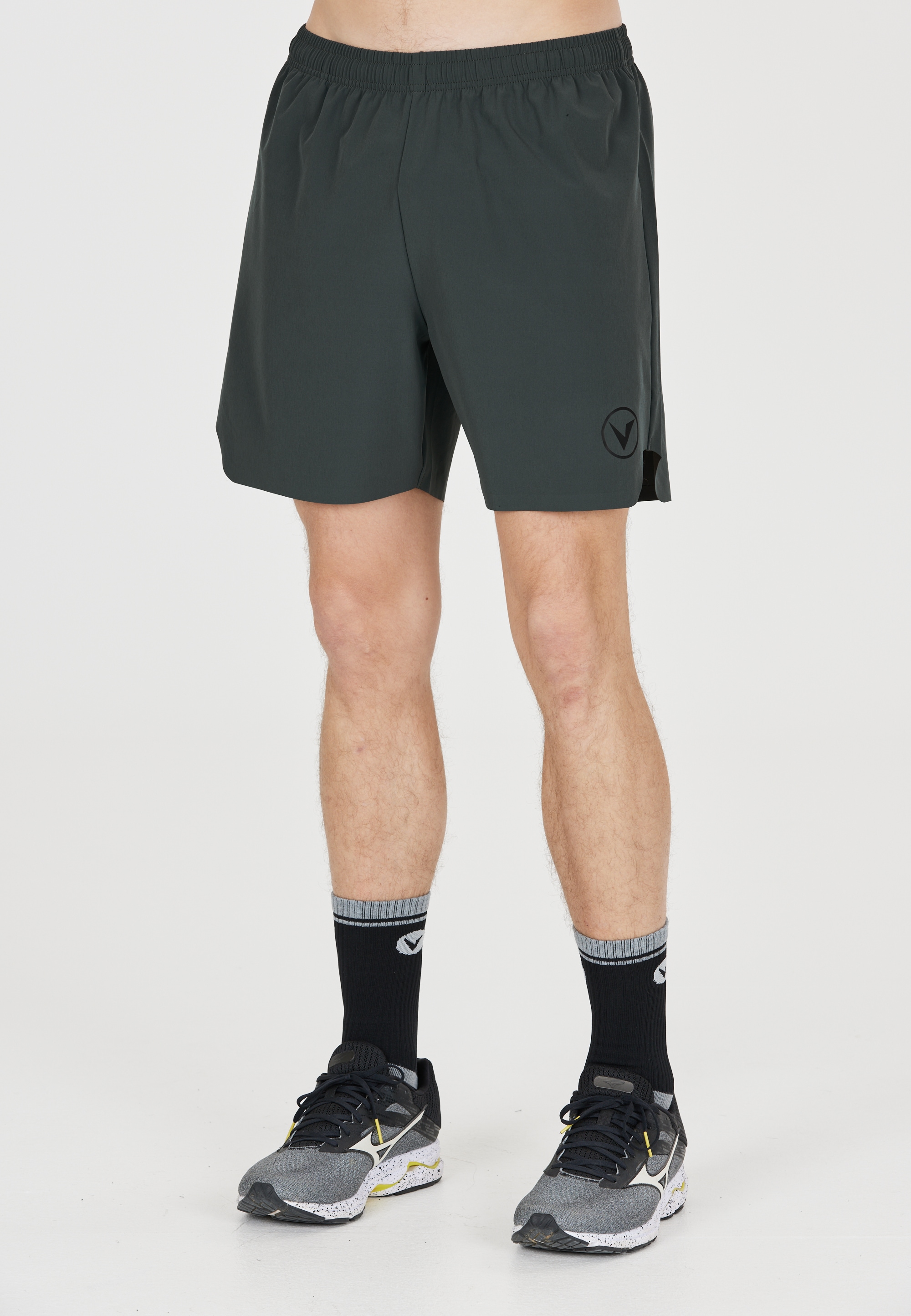 Virtus Shorts "SPIER M activ", mit komfortablem 4-Wege-Funktionsstretch