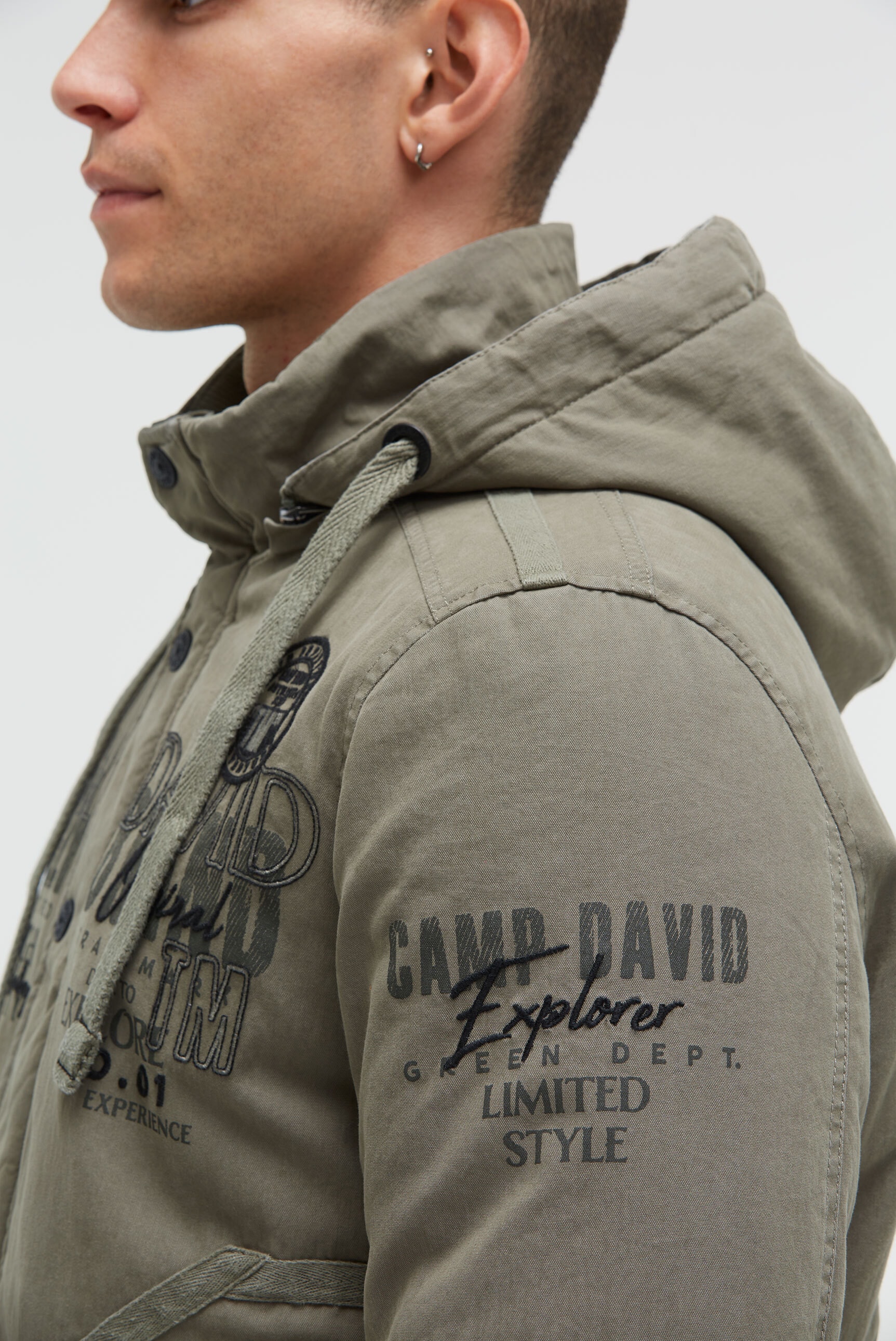 CAMP DAVID Winterjacke mit Kapuze mit Stehkragen & Kapuze