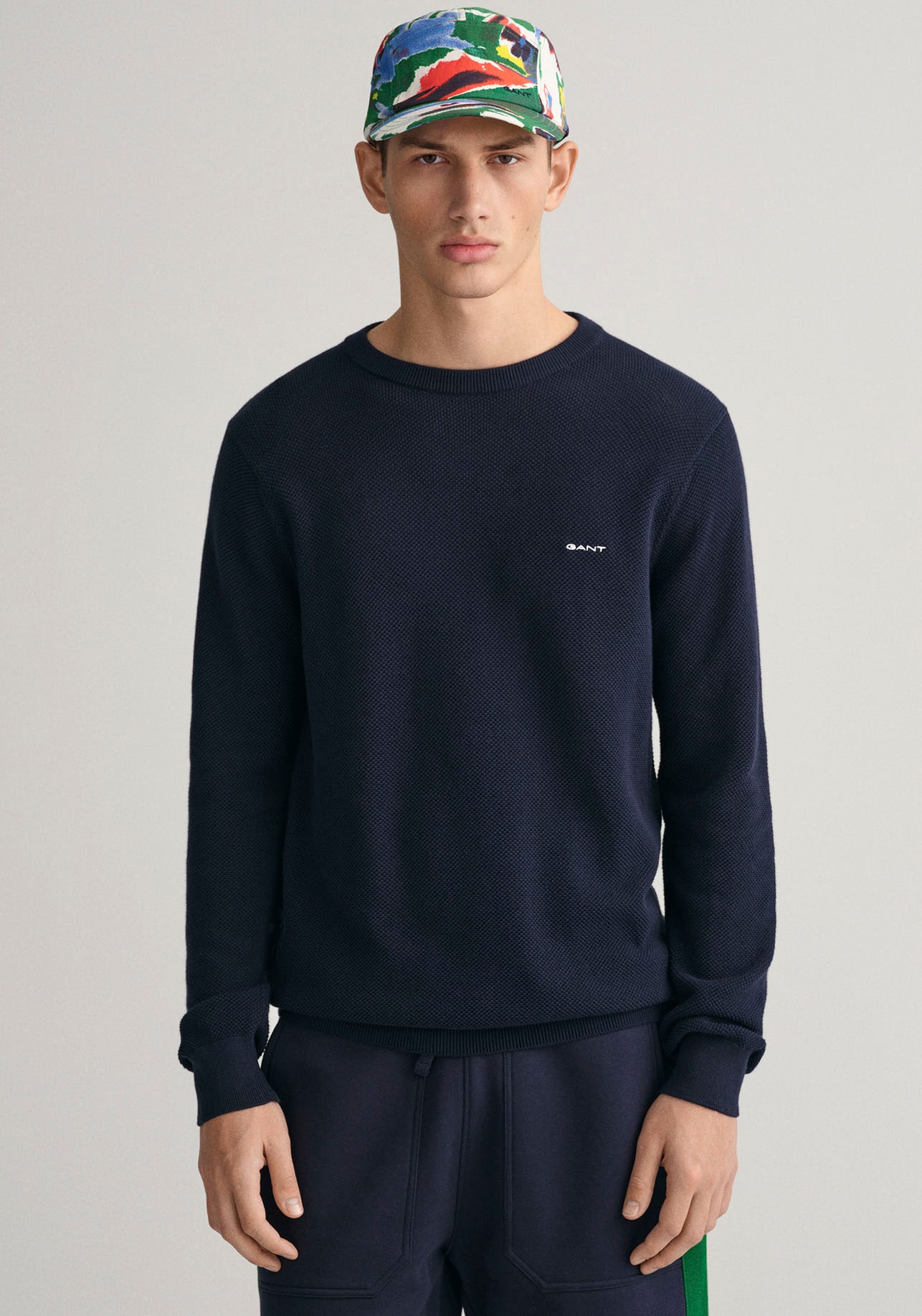 Gant Rundhalspullover "COTTON PIQUE C-NECK", mit Logostickerei auf der Brust