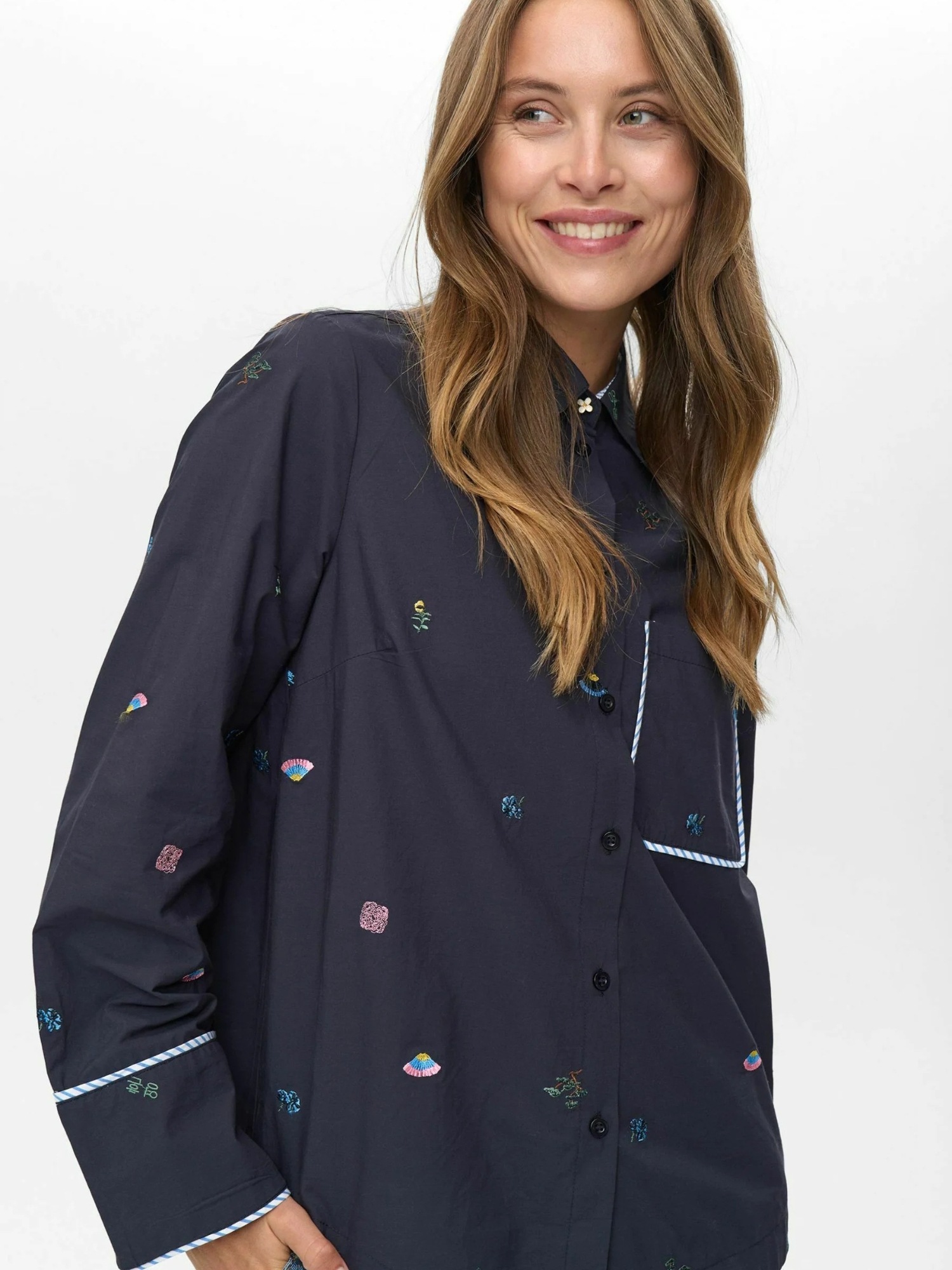 nümph Langarmhemd »Nümph Shirt NUCHIRO«
