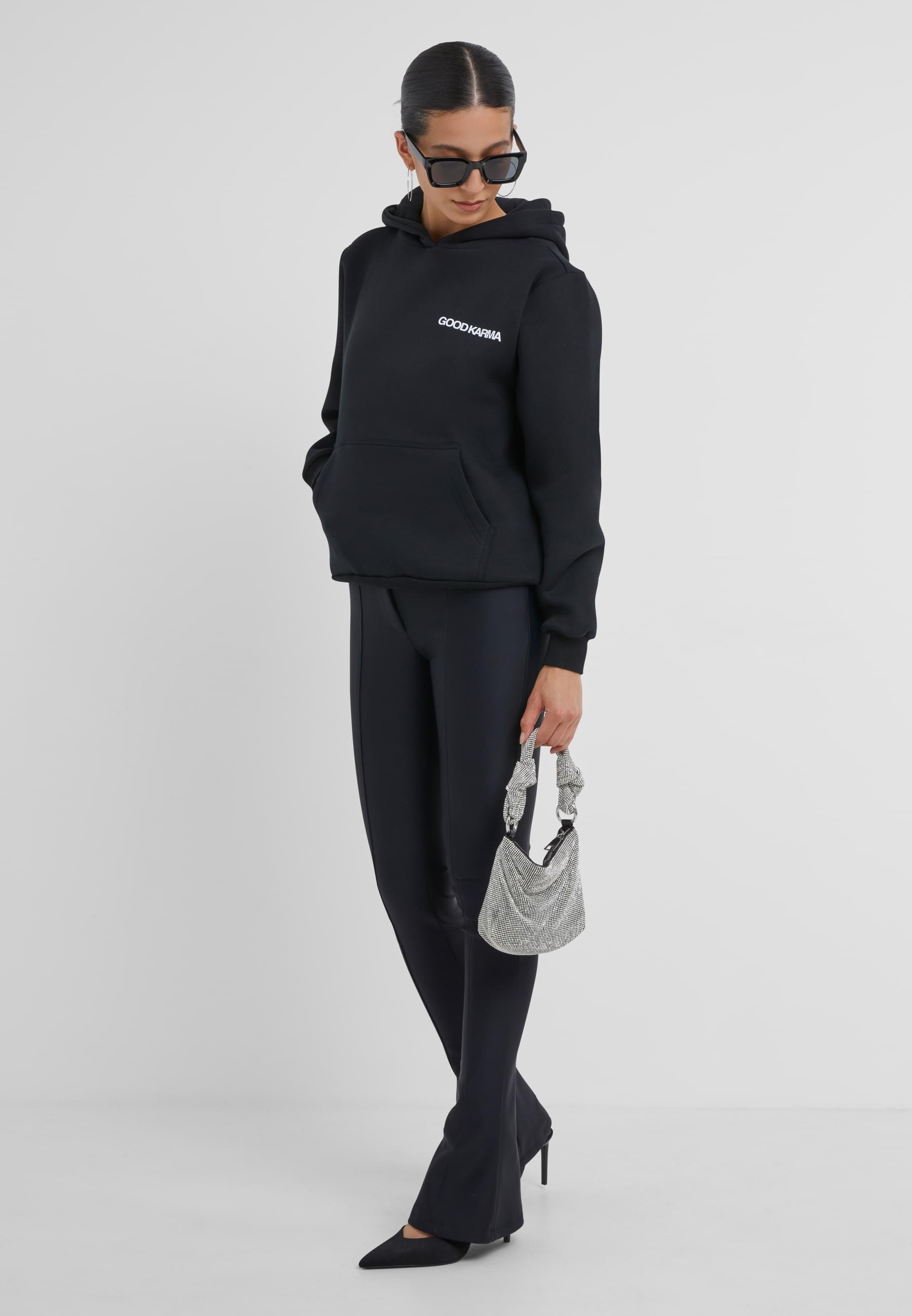 Miss Tee Kapuzenpullover »Miss Tee Back Around Ladies Fluffy Hoody«, (1 tlg.)
