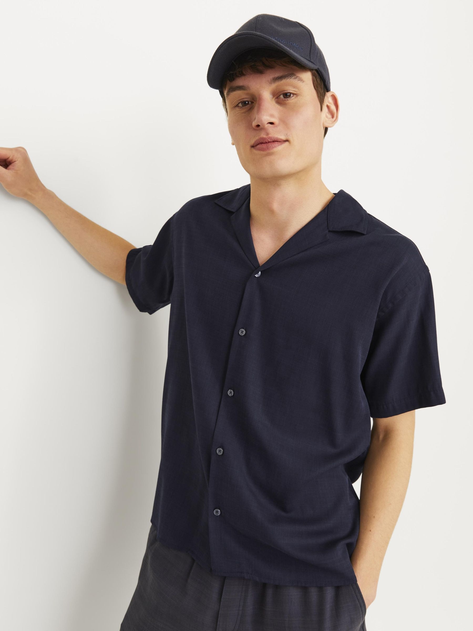 Jack & Jones Kurzarmhemd "JPRCCAARON TENCEL RESORT SHIRT S/S LN" günstig online kaufen