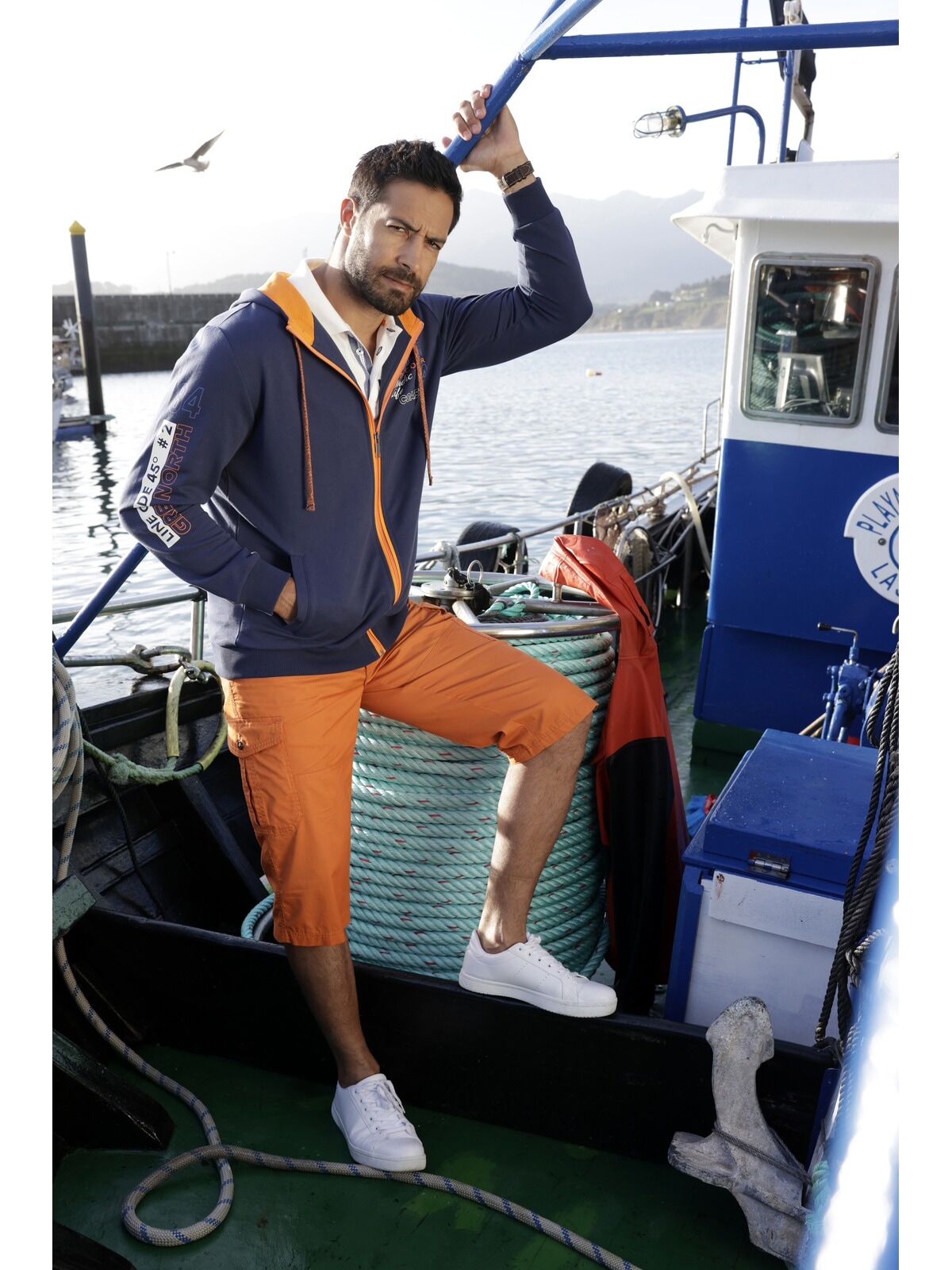 Jan Vanderstorm Kapuzensweatjacke »Sweatjacke RODERICH«, aus atmungsaktiver Baumwolle