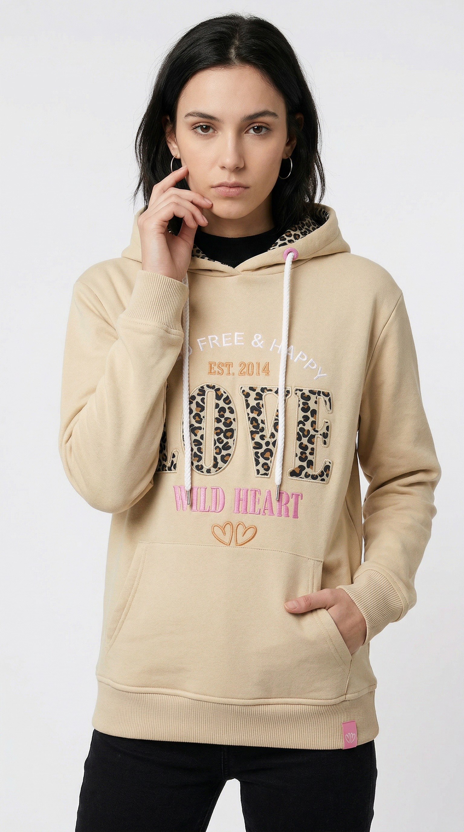 Hoodie ZWILLINGSHERZ "Wild Love", Damen, Gr. SM (S/M), beige, Sweatware, Obermaterial: 50% Baumwolle, 50% Polyester, unifarben mit Farbeinsatz, comfort fit hüftlang, V-Ausschnitt, Sweatshirts Hoodie, mit Wording Leo Love und Stickerei