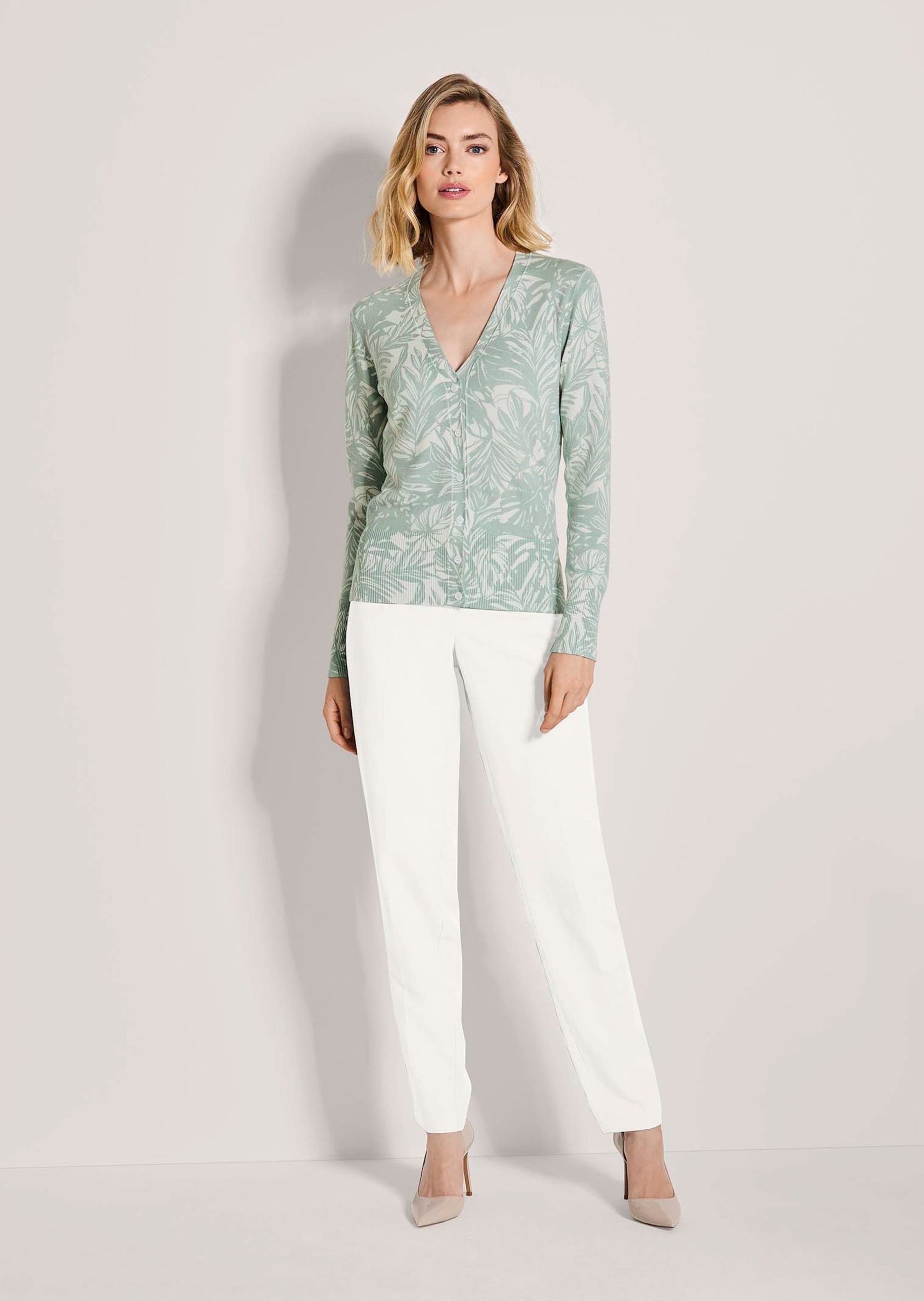 MADELEINE Strickjacke "Strickjacke Elegante Feinstrickjacke mit Print, V-Au günstig online kaufen