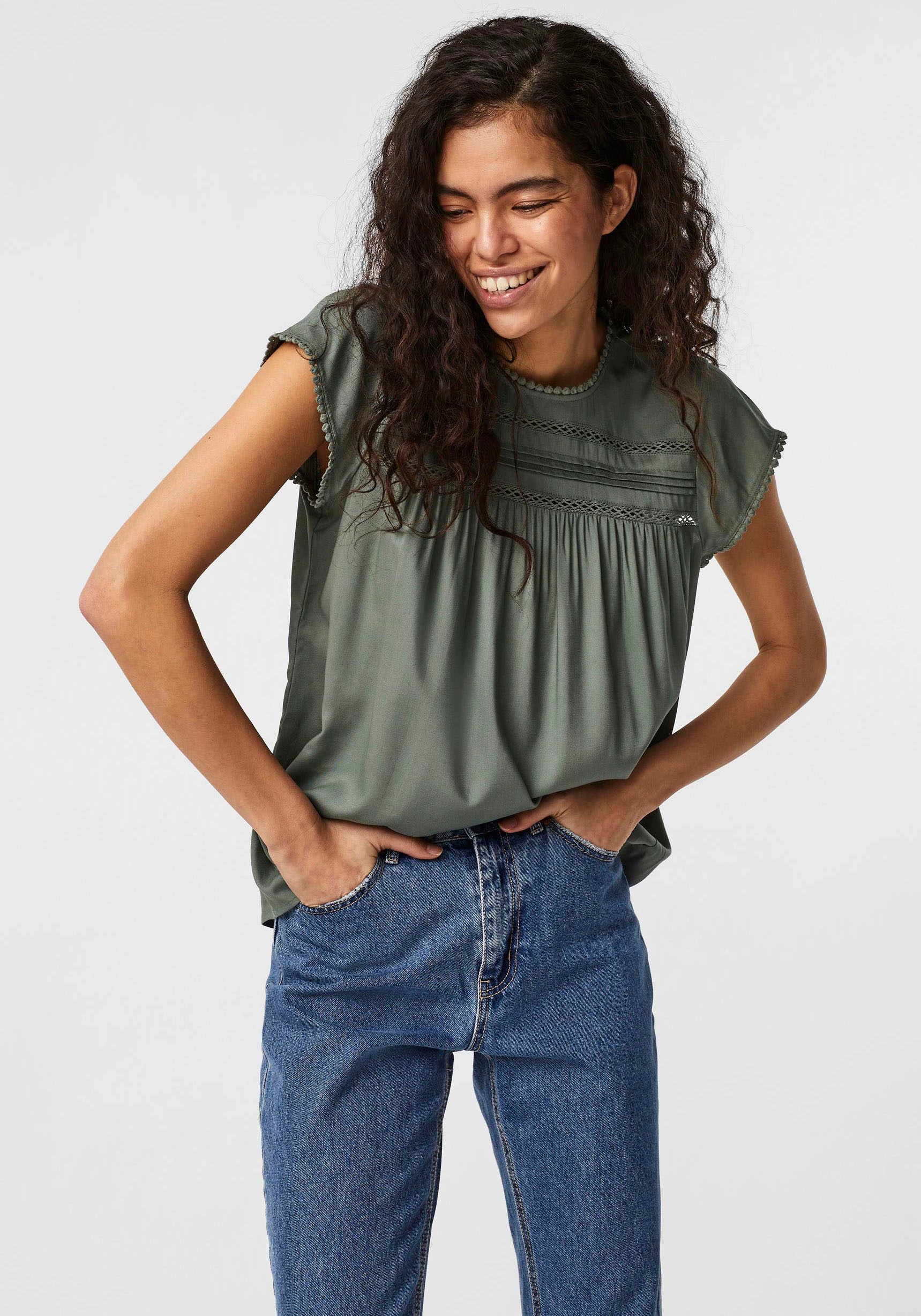 Vero Moda Kurzarmbluse "VMDEBBIE PLEAT S/L TOP GA NOOS", mit tollen Biesen günstig online kaufen