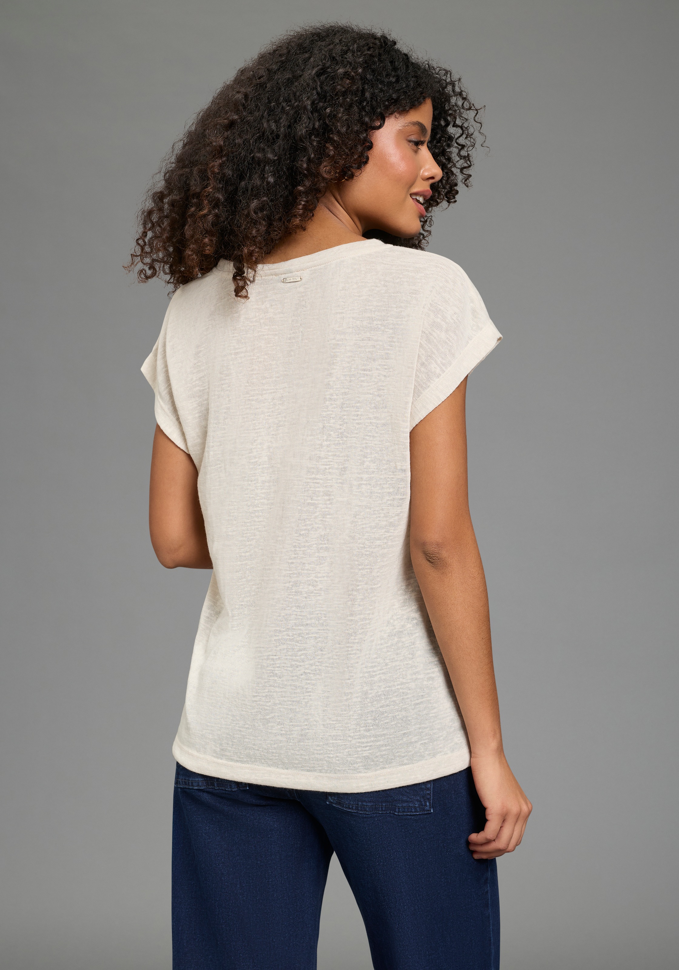 Laura Scott T-Shirt in strukturierter Leinen-Optik mit V-Ausschnitt günstig online kaufen