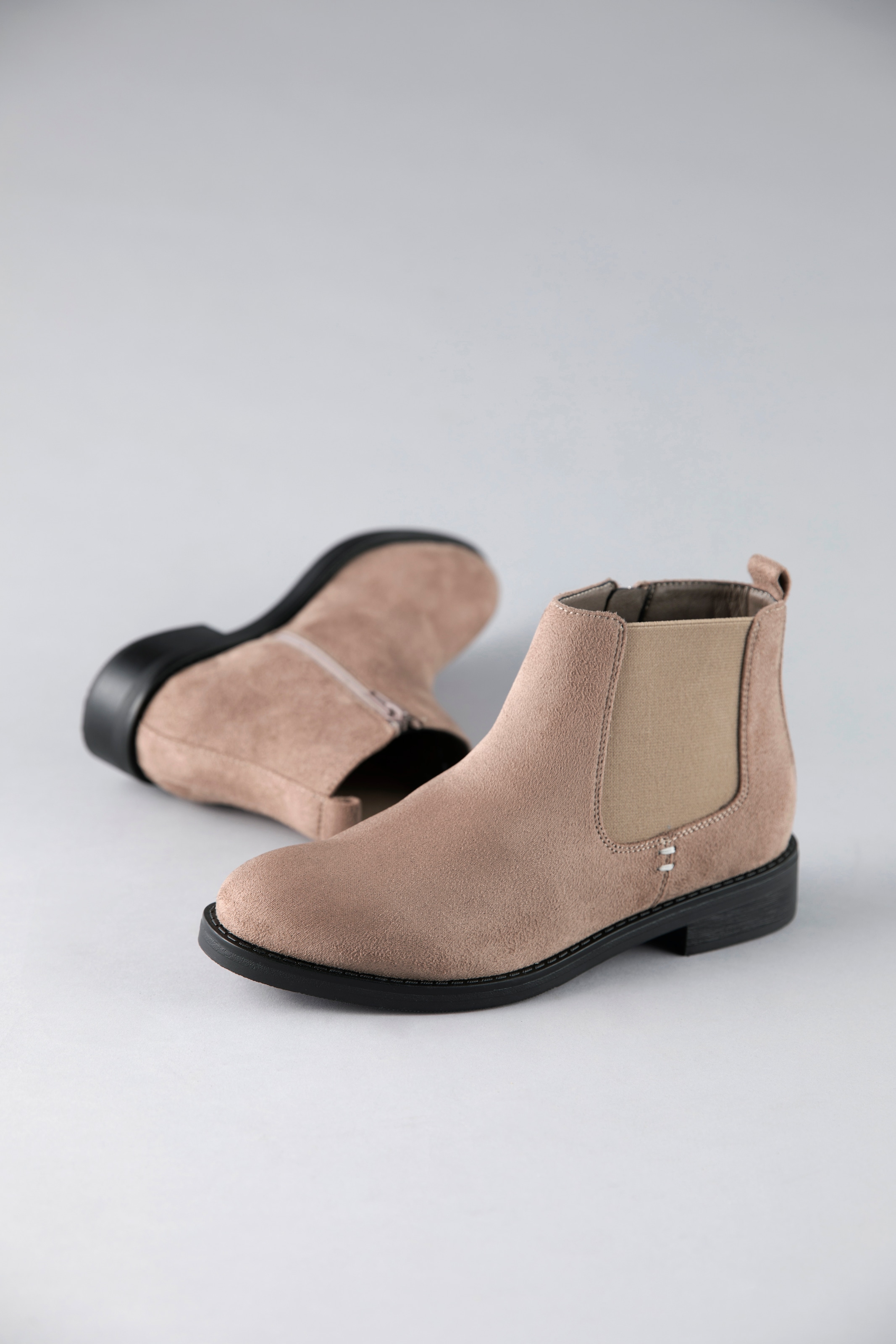 Chelseaboots, Stiefelette, Blockabsatz, mit breitem Stretch - NEUE KOLLEKTION