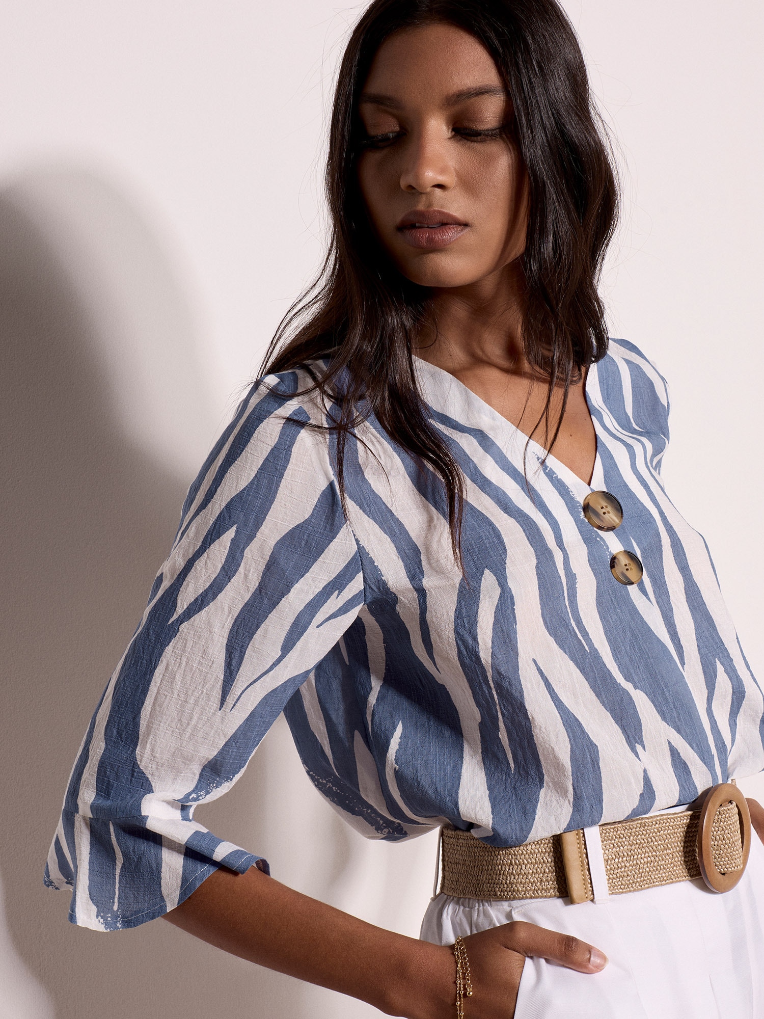 Apricot Shirtbluse "Apricot Oberteil mit Glockenärmeln im Zebra-Print"