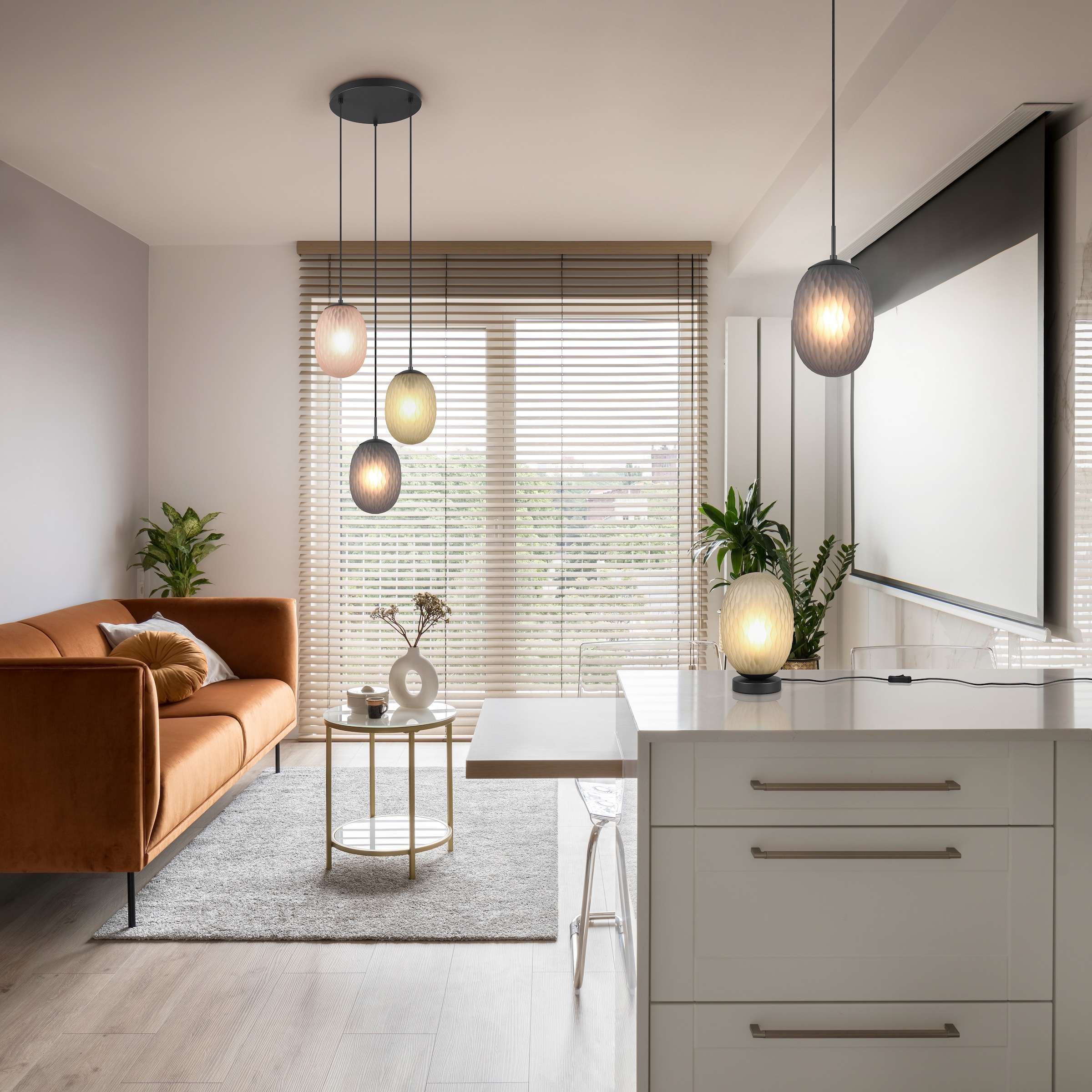 TRIO Leuchten Pendelleuchte »FACETTE, Hängeleuchte mit facettiertem Glasschirm in rauchgrau Ø 18cm« E27 1 Stk. warmweiß - kaltweiß exkl. Leuchtmittel E27 max 25W, Höhe einstellbar max 150cm