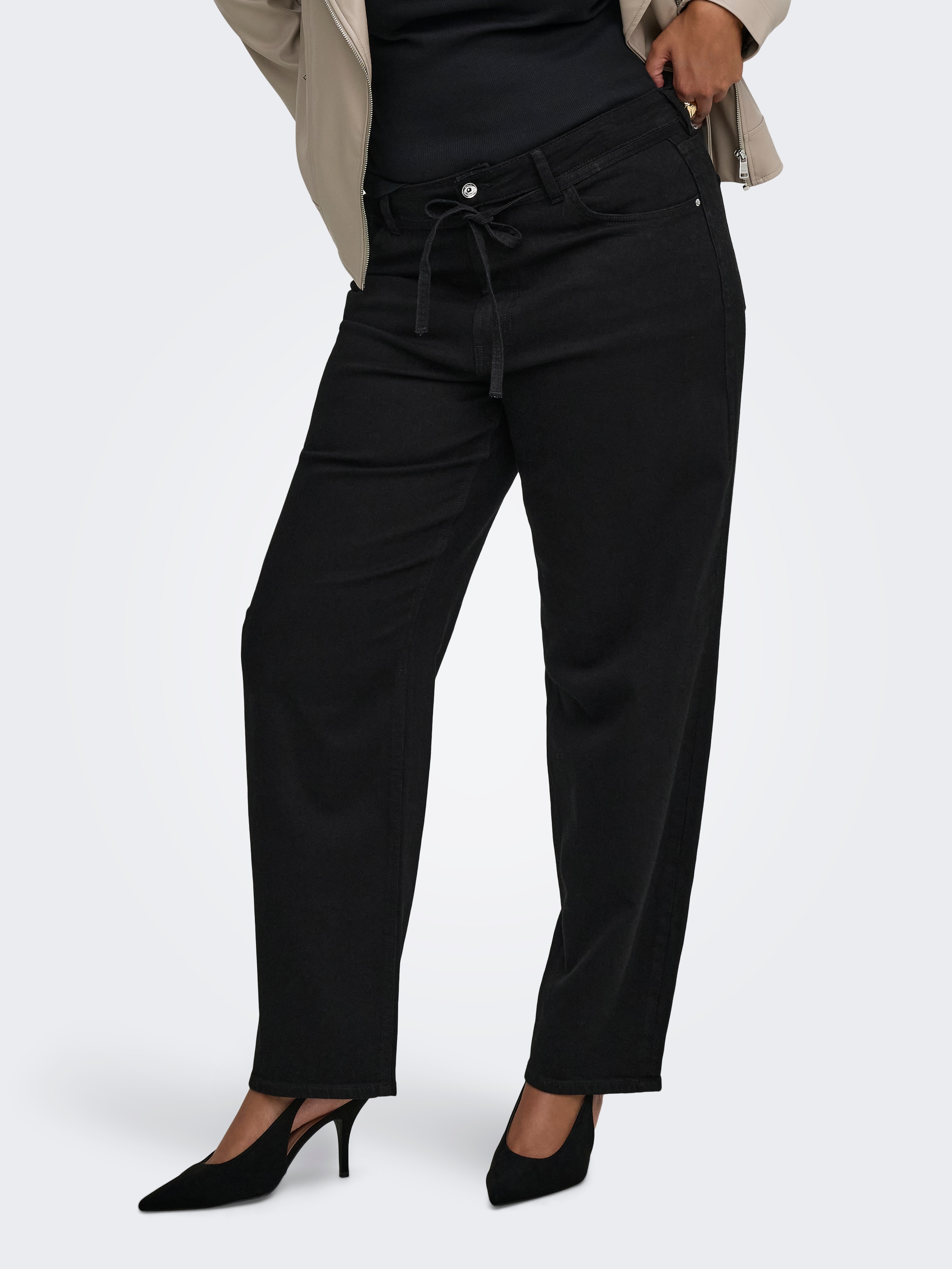 ONLY CARMAKOMA Straight-Jeans "CARGIANNA MW STRAIGHT AZ756 DNM NOOS" Baumwollmischung, Regular Waist