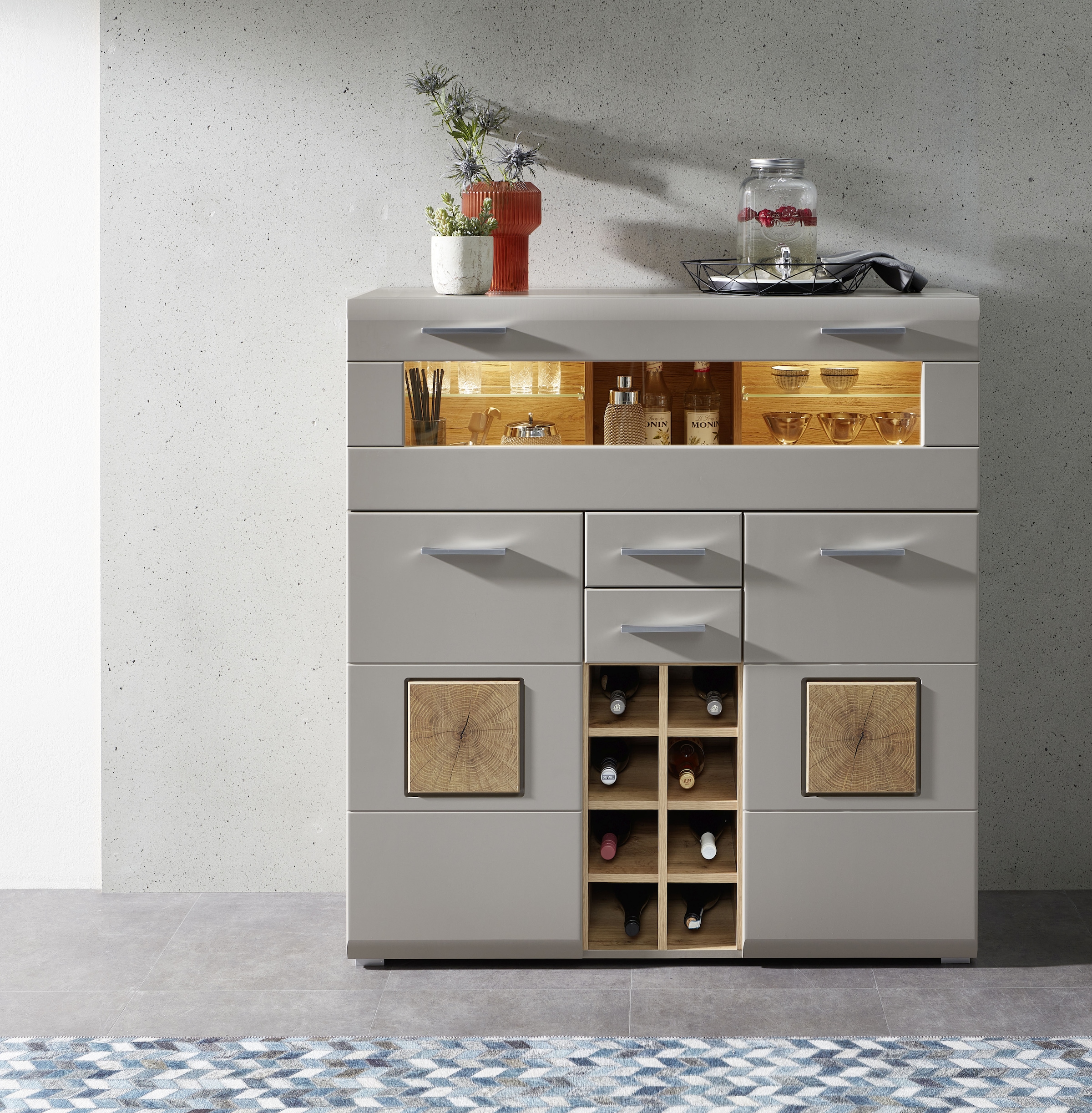 Innostyle Barschrank "FUN PLUS II", 2 Holztüren, 19 Fächer, 1 Klappe, Softclose, ABS Kantenschutz