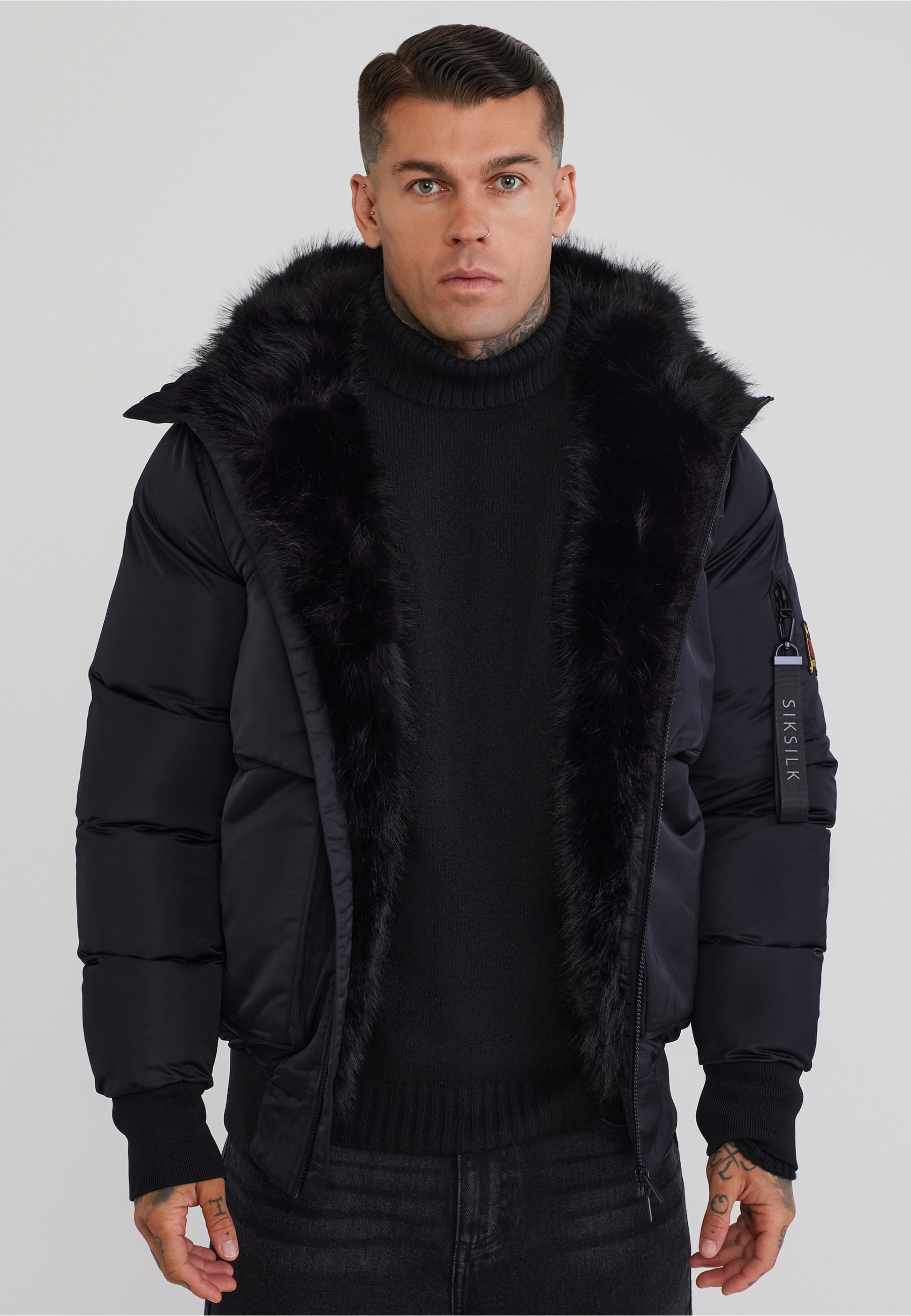 Siksilk Outdoorjacke »SikSilk Hooded Bomber Jacket« 1 Stk. tlg. mit Kapuze