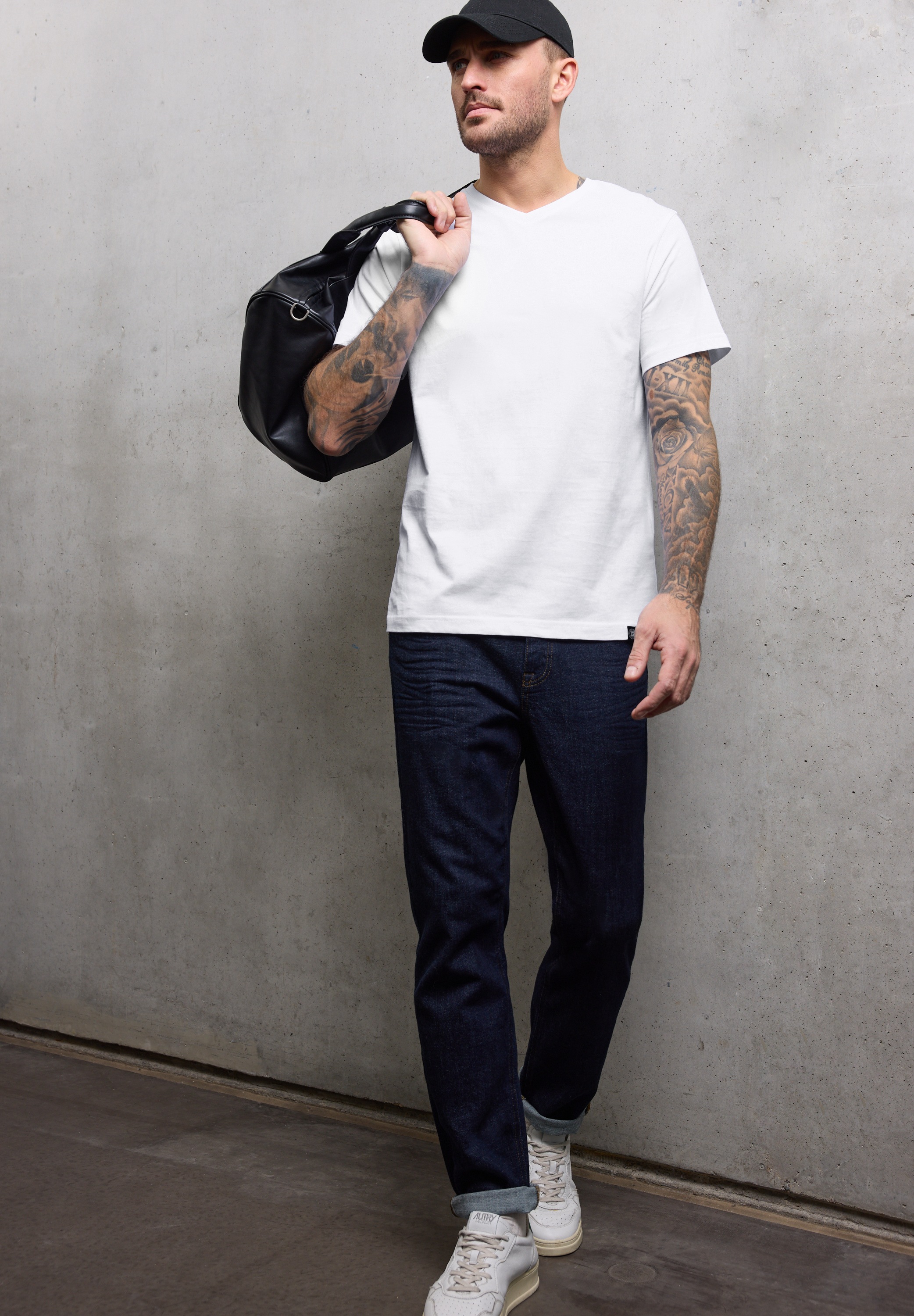 STREET ONE MEN T-Shirt mit V-Ausschnitt