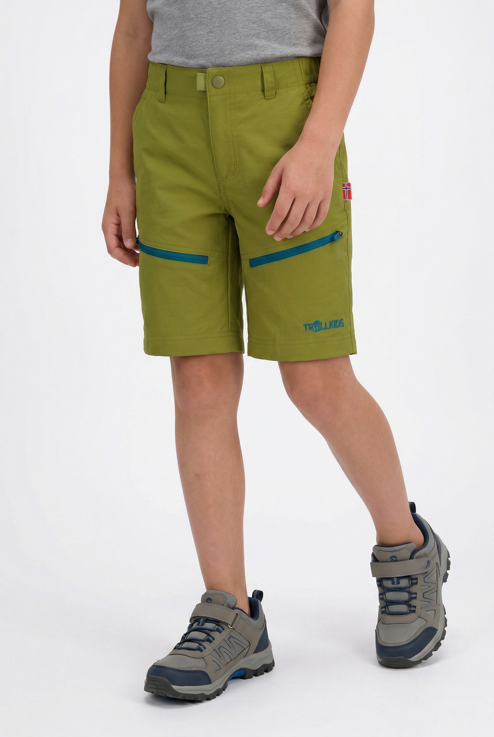 TROLLKIDS Shorts "Kids Seiland Shorts" mit zwei Reißverschlusstaschen auf den Oberschenkeln, schnelltrocknend