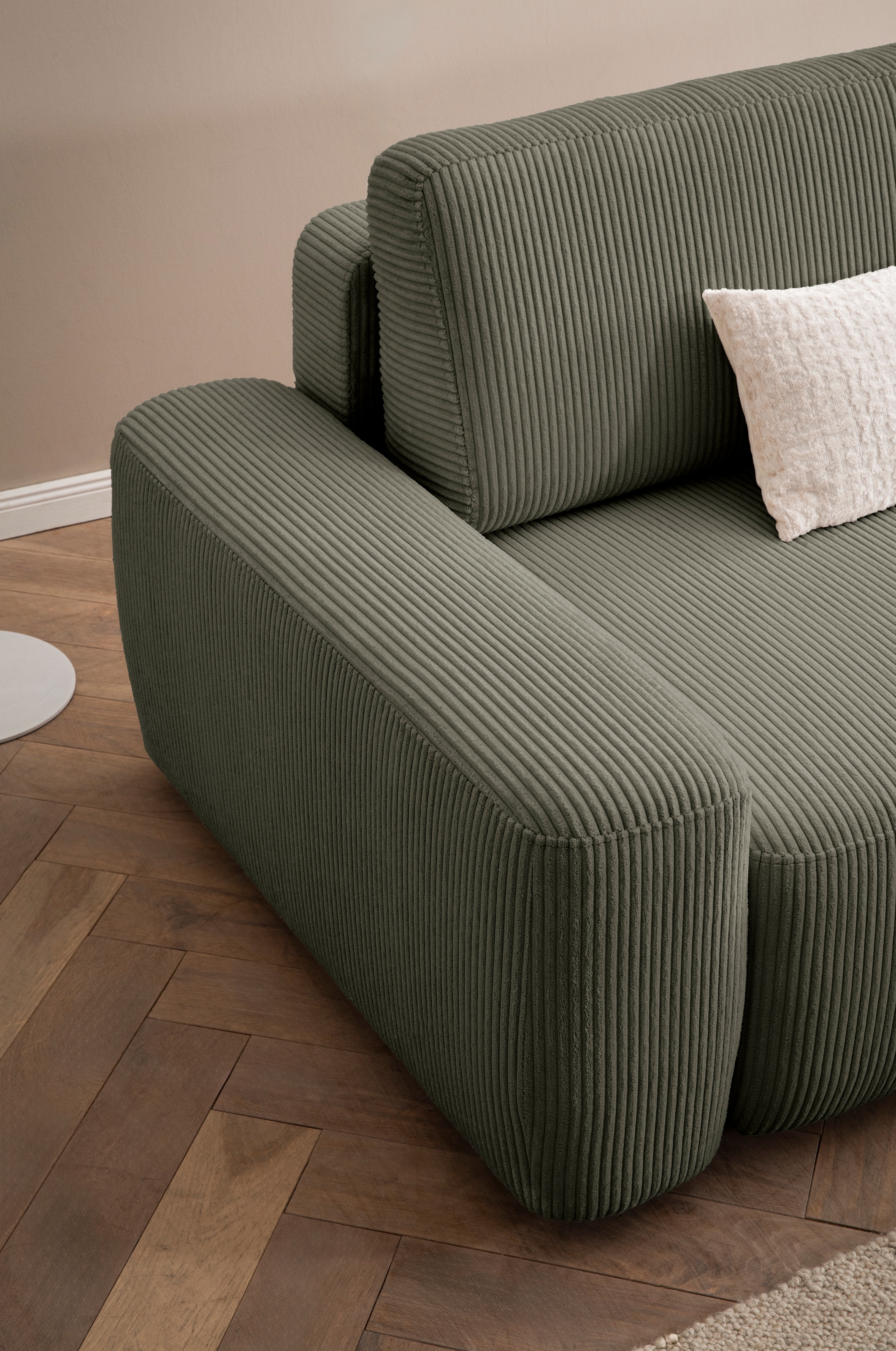 INOSIGN 3-Sitzer »TORGE (257cm), Sofa,Schlafsofa in Cord, Samtvelours, Struktur fein«, rundes Design, Schlaffunktion u. Bettkasten, Liegefläche: 135/200 cm