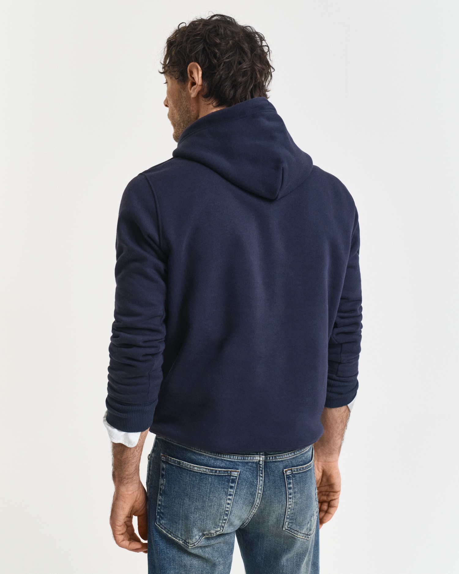 Gant Hoodie "REG SHIELD HOODIE", mit Logostickerei auf der Brust günstig online kaufen
