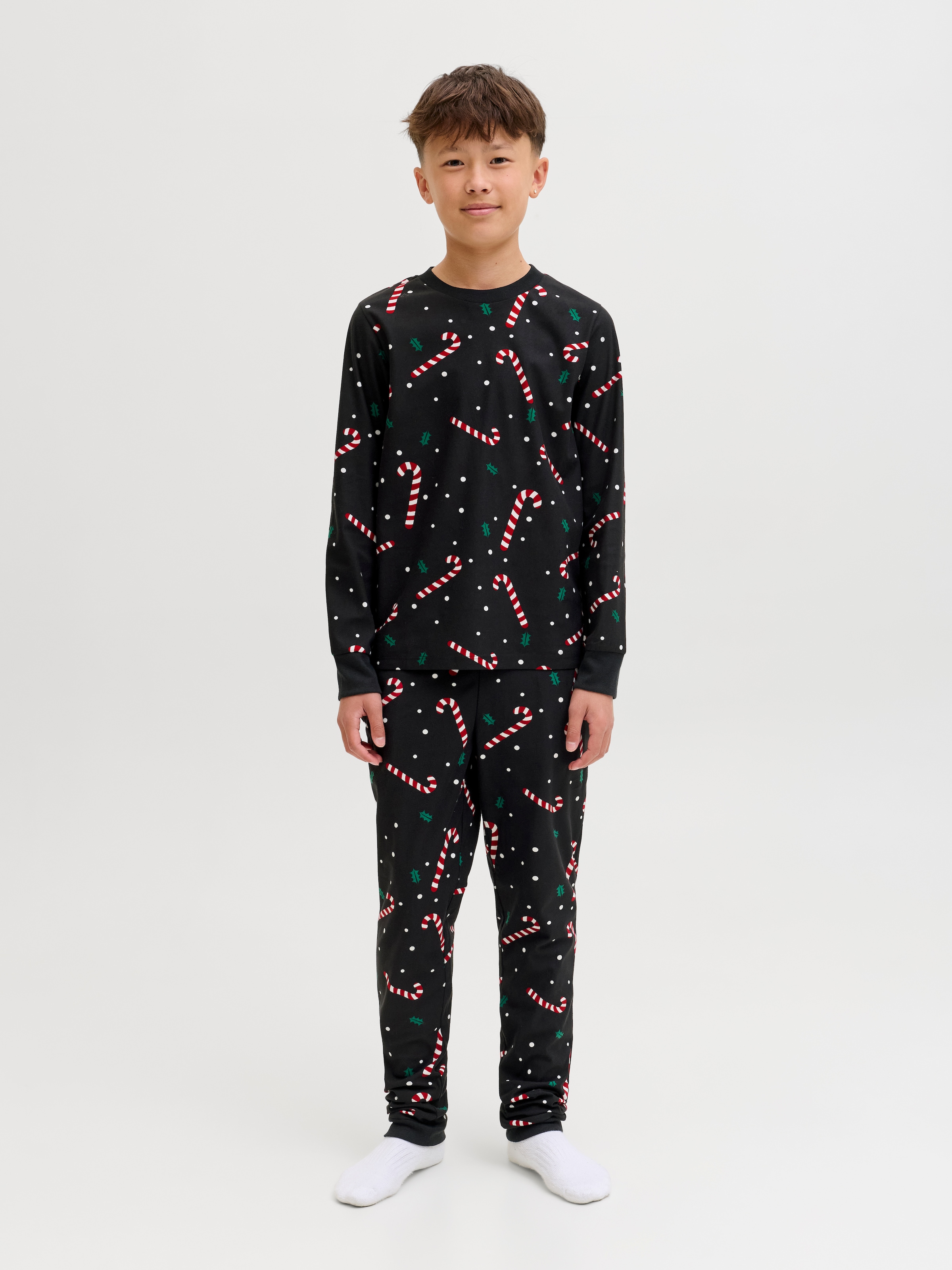 Jack & Jones Junior Loungeanzug »JACTRISTAN PRINTED LOUNGE SET W JNR« Mit weihnachtlichem Druck, Polyester, locker geschnitten