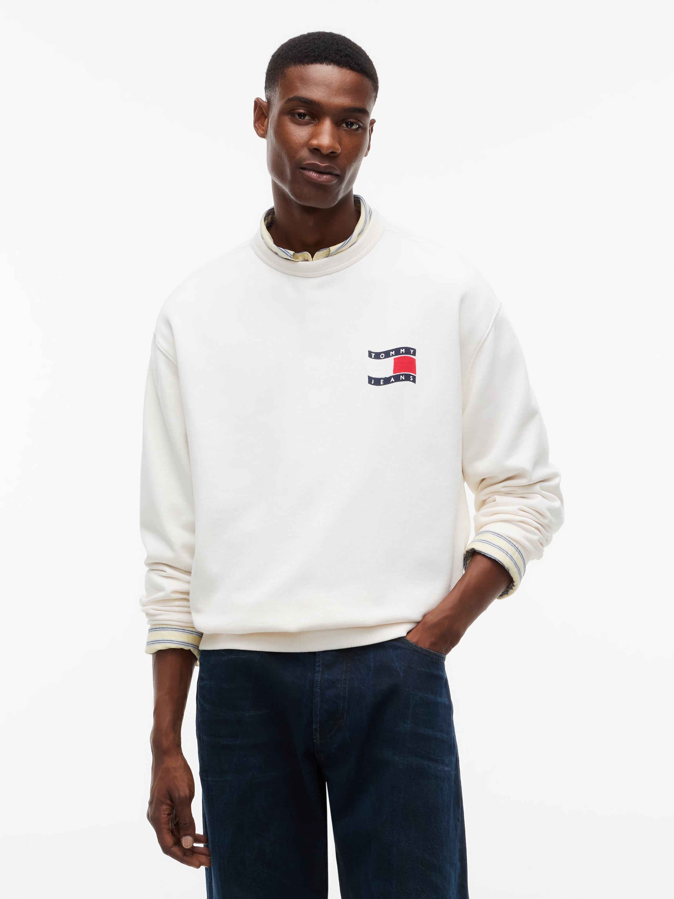 Tommy Jeans Sweatshirt "RELAX WAVY FLAG SWEATSHIRT", Relaxed fit mit Rundhalsausschnitt