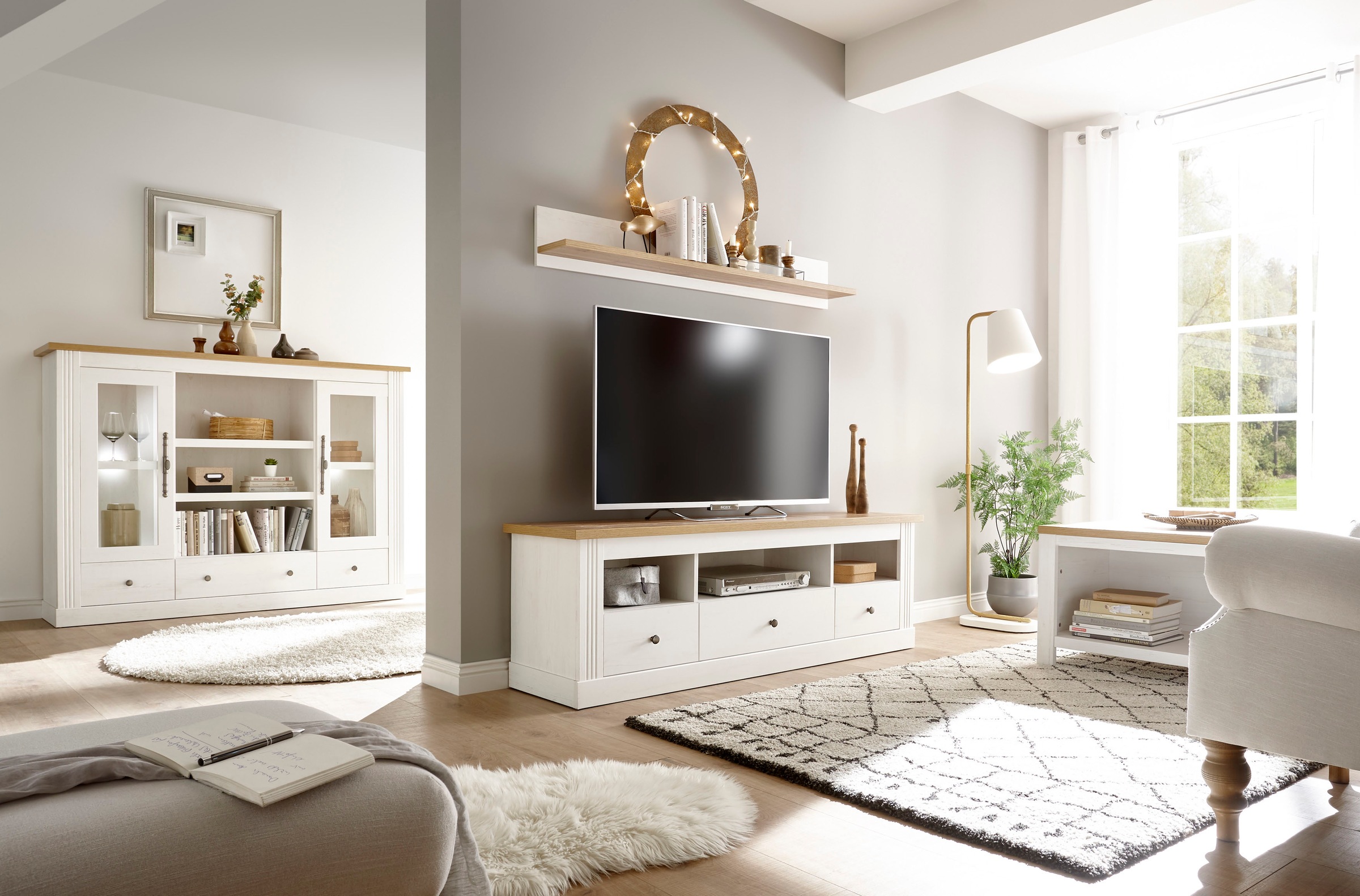 OTTO home Lowboard "Westminster" im angesagten Landhaus-Look günstig online kaufen